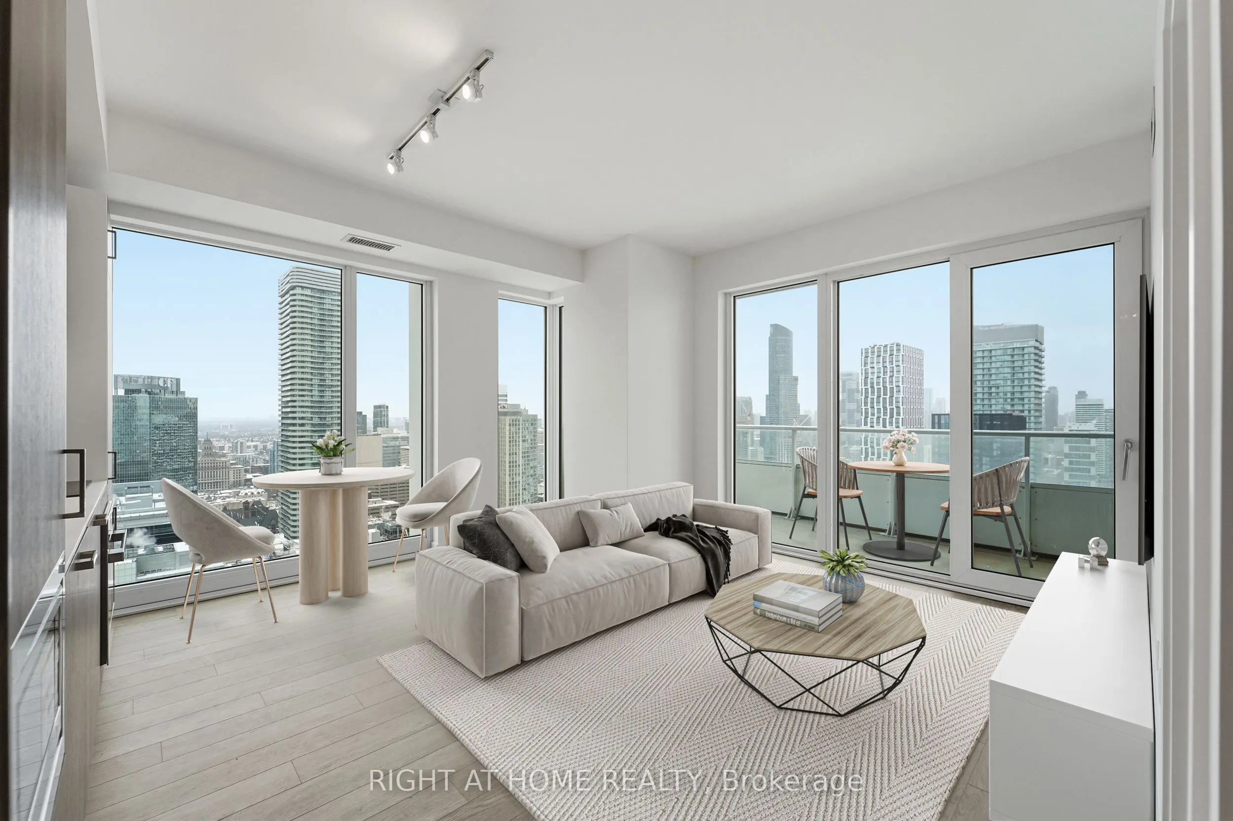 88 Queen Street E #4711