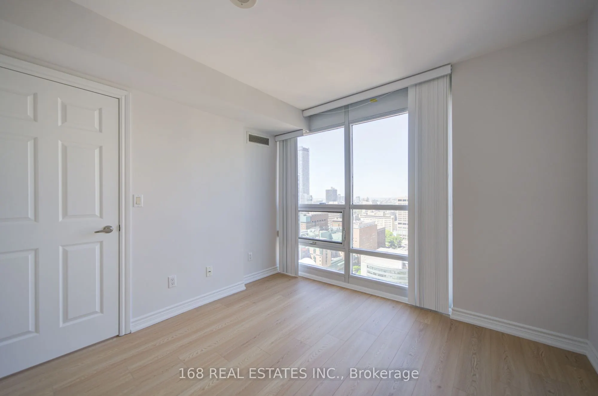 761 Bay Street #2809