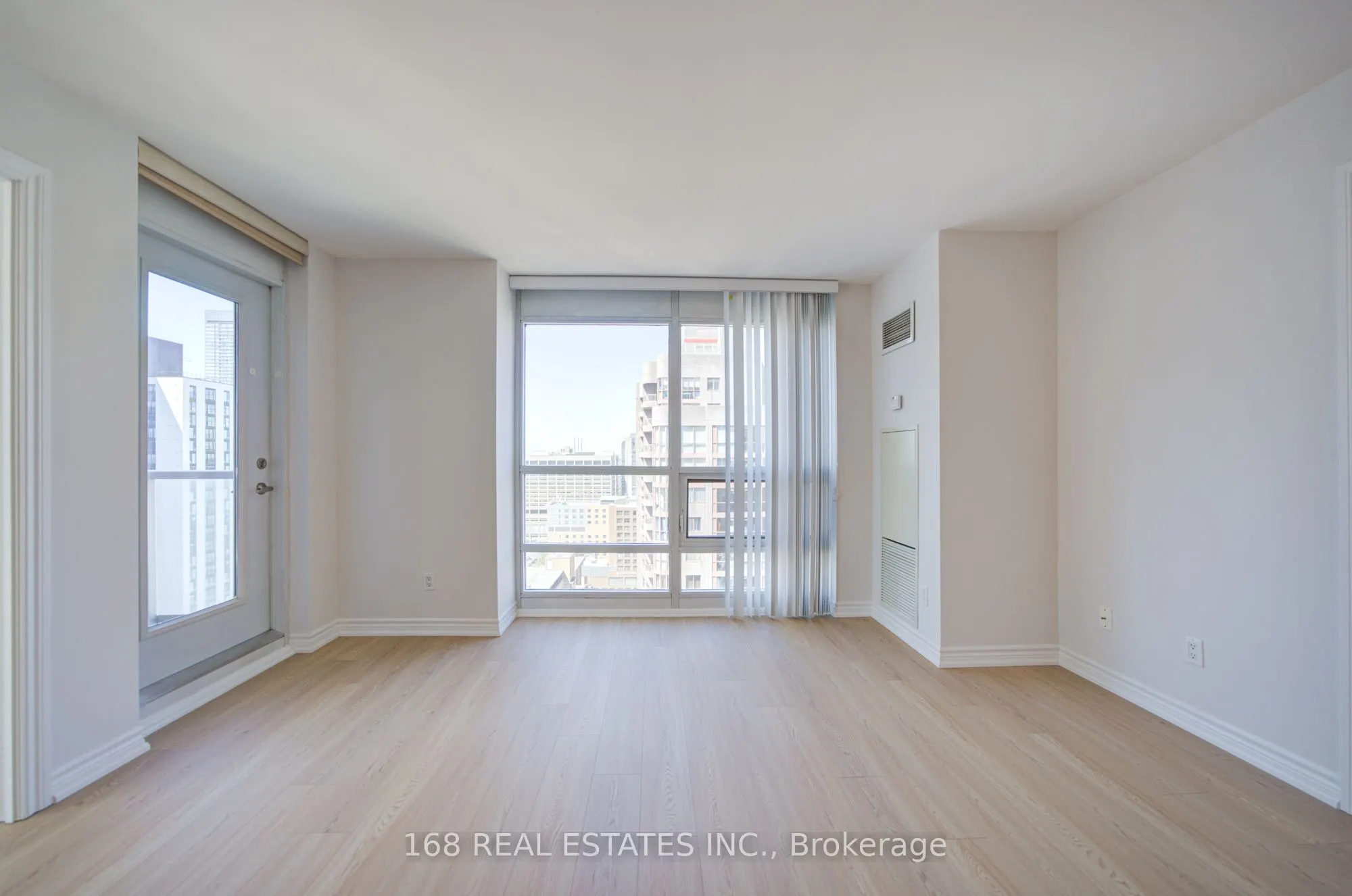 761 Bay Street #2809