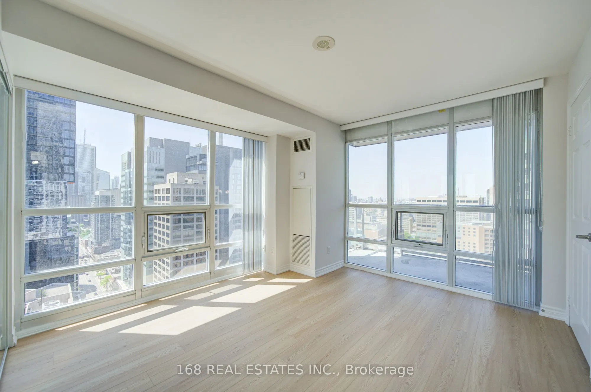 761 Bay Street #2809