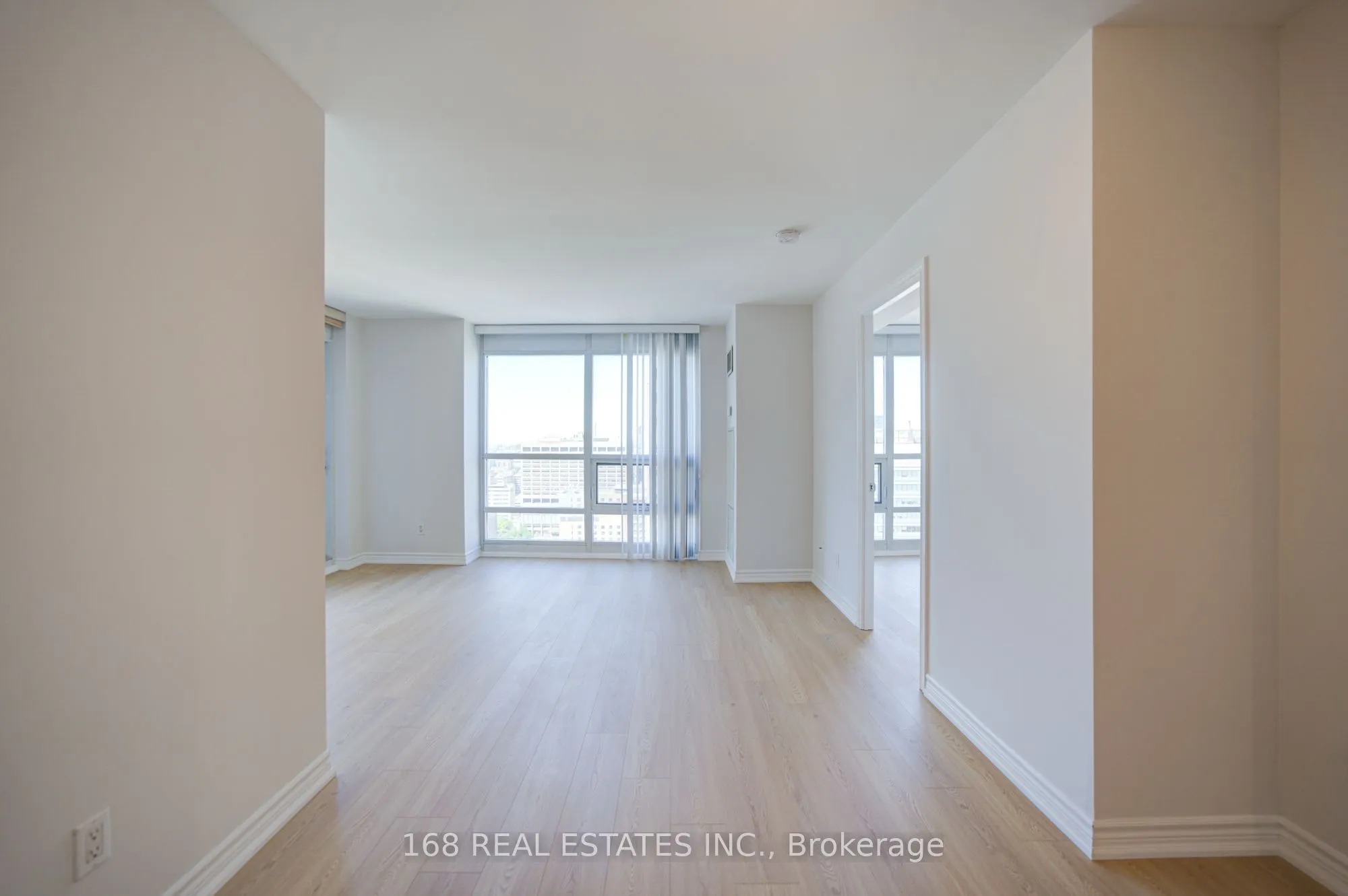 761 Bay Street #2809