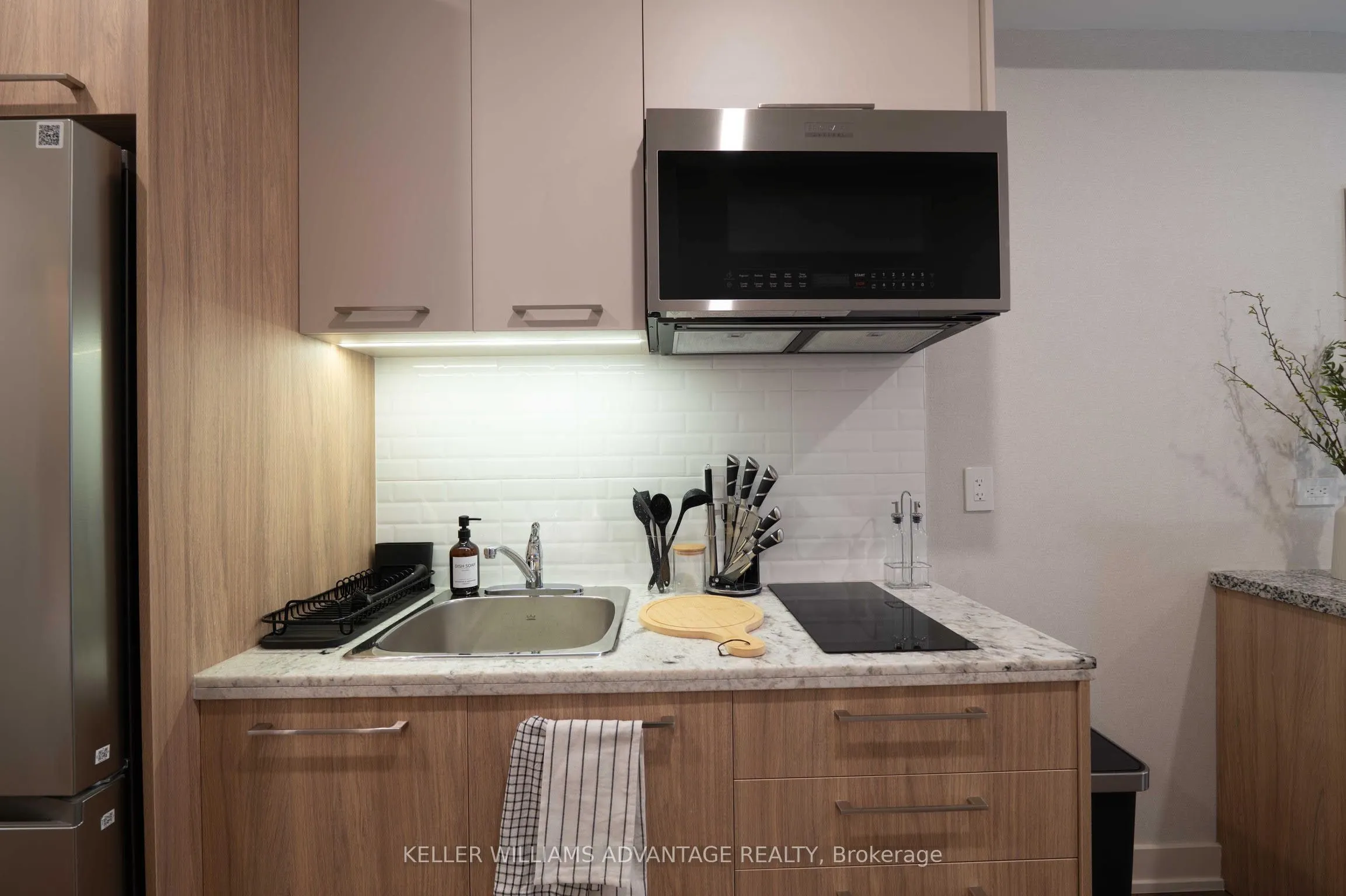 23 Ross Street #1