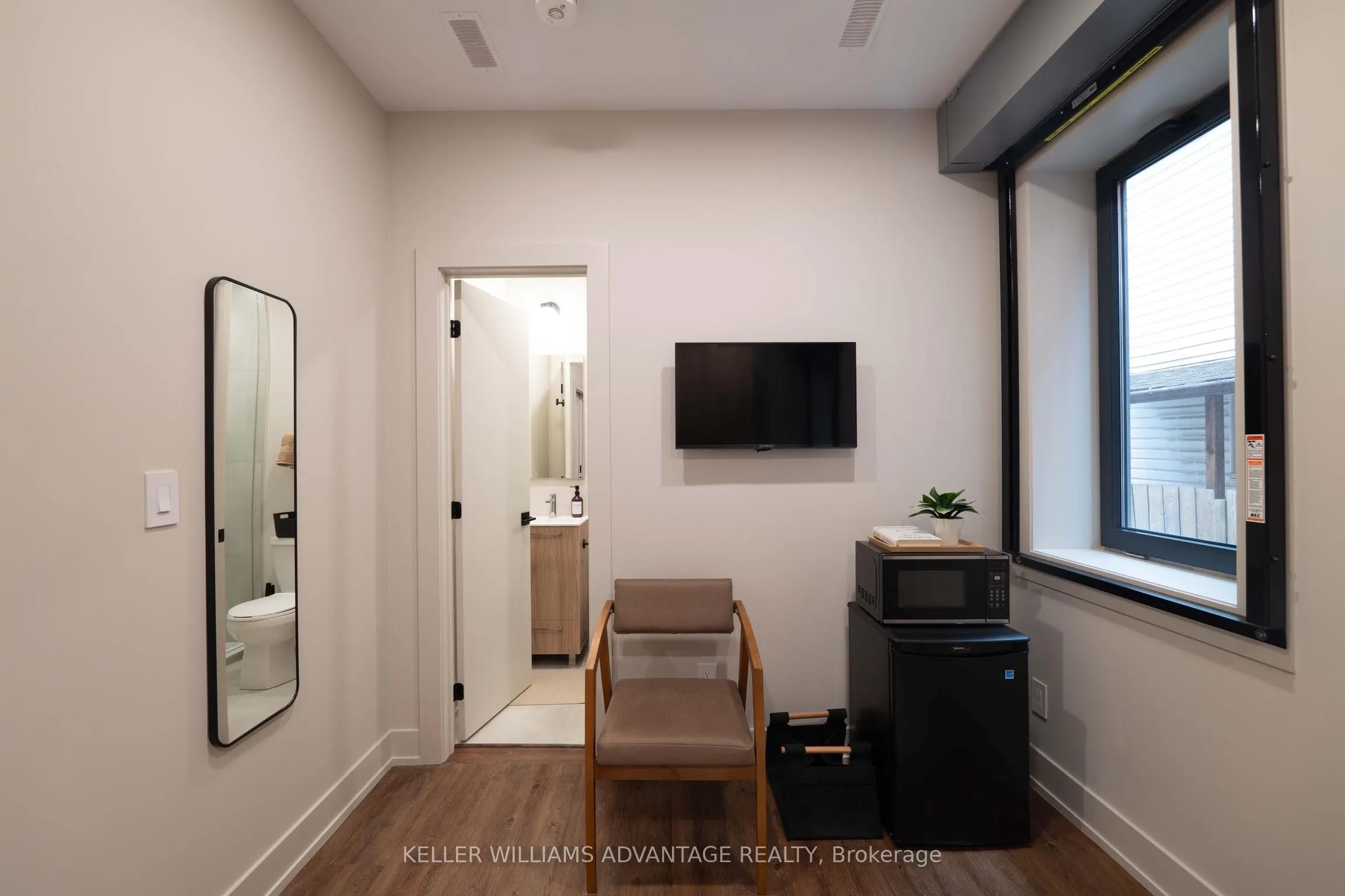 23 Ross Street #2