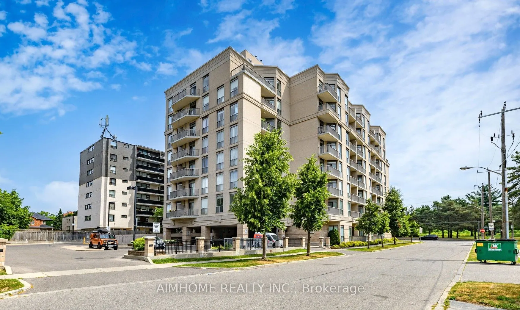 4200 Bathurst Street #609