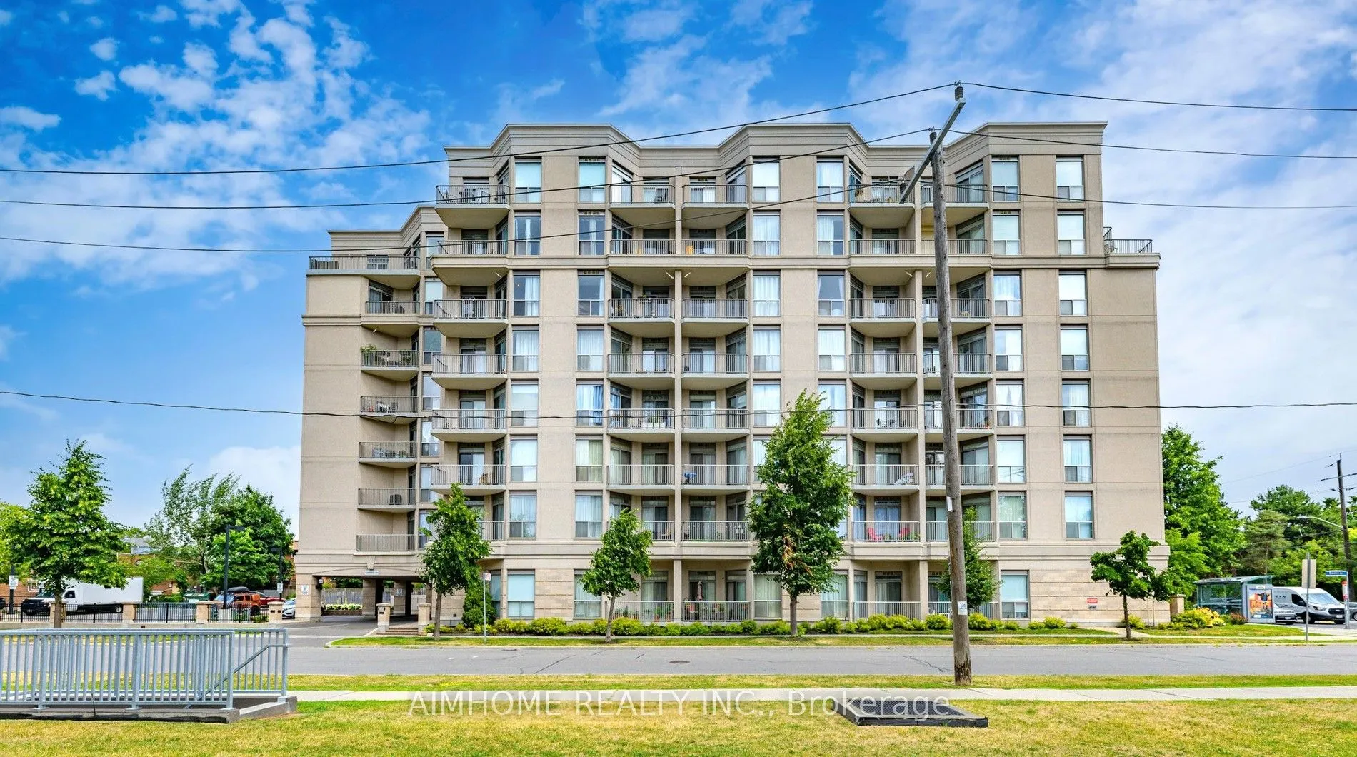 4200 Bathurst Street #609