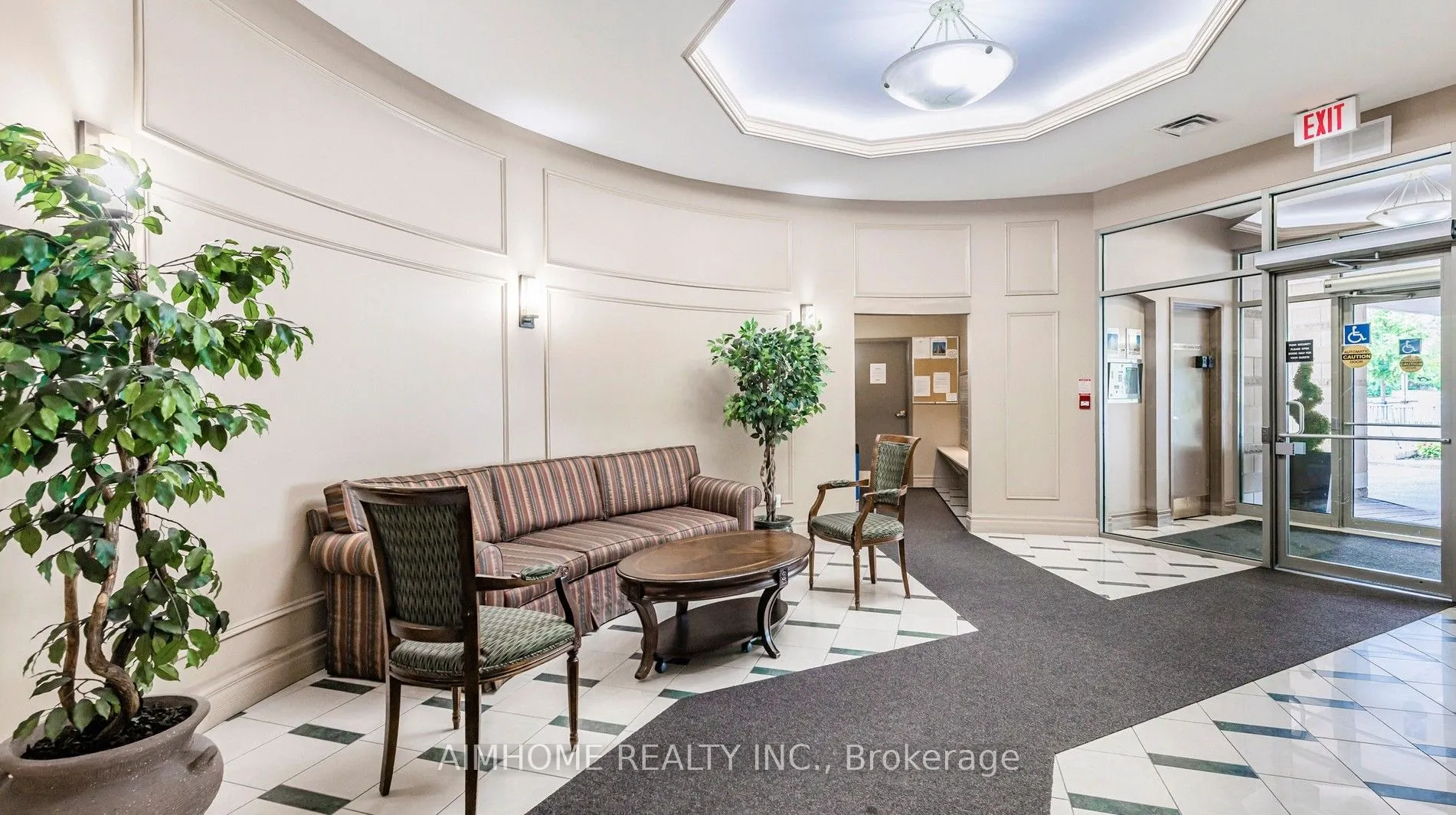 4200 Bathurst Street #609