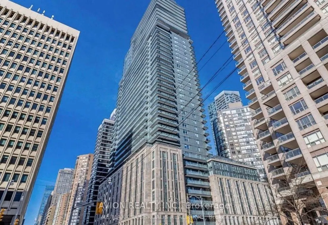 955 Bay Street #523