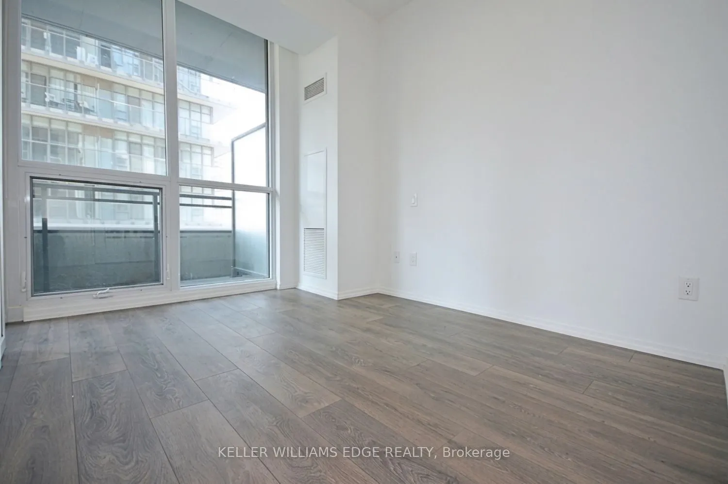 45 Charles Street E #4005