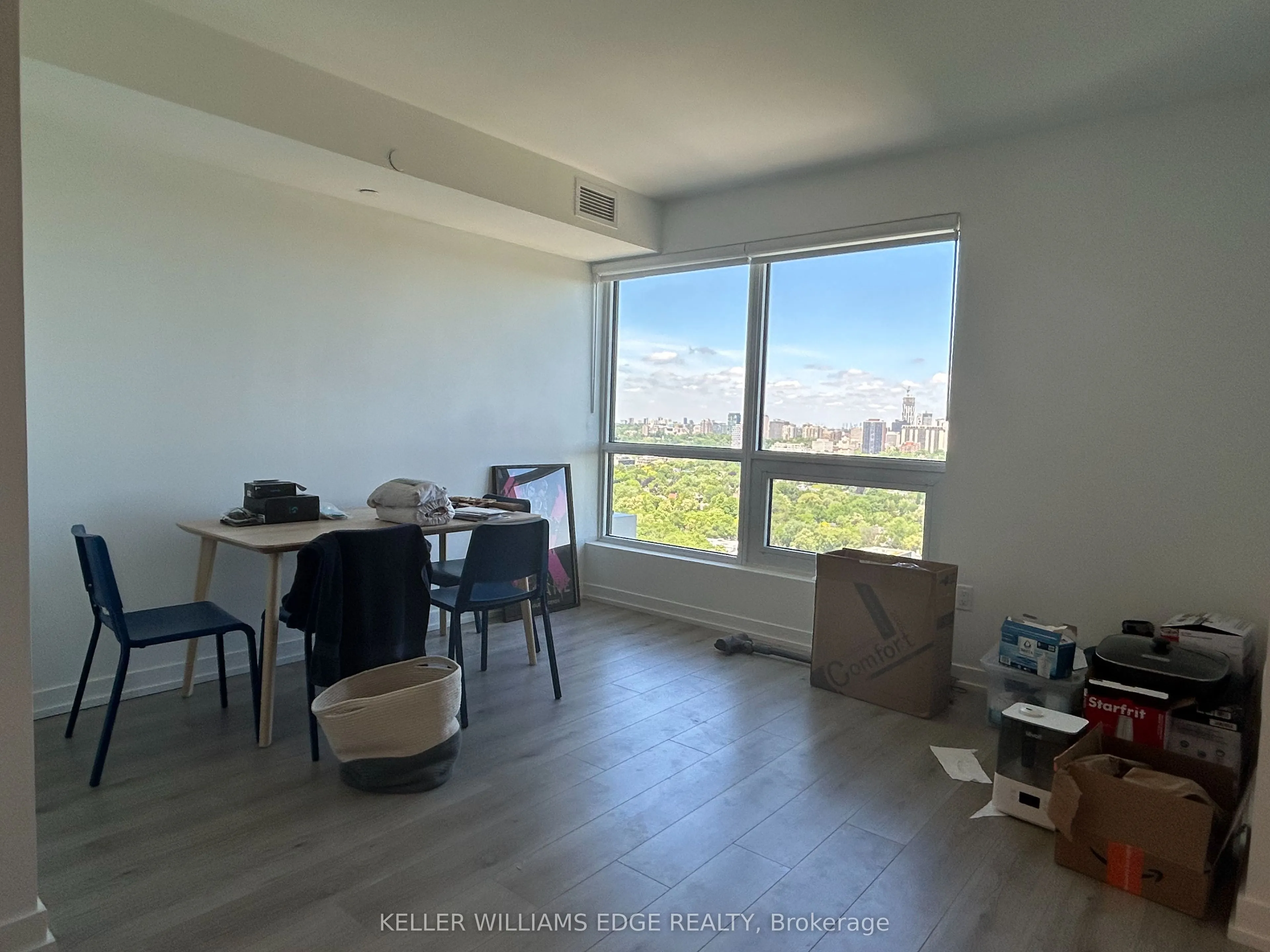 395 Bloor Street E #2407