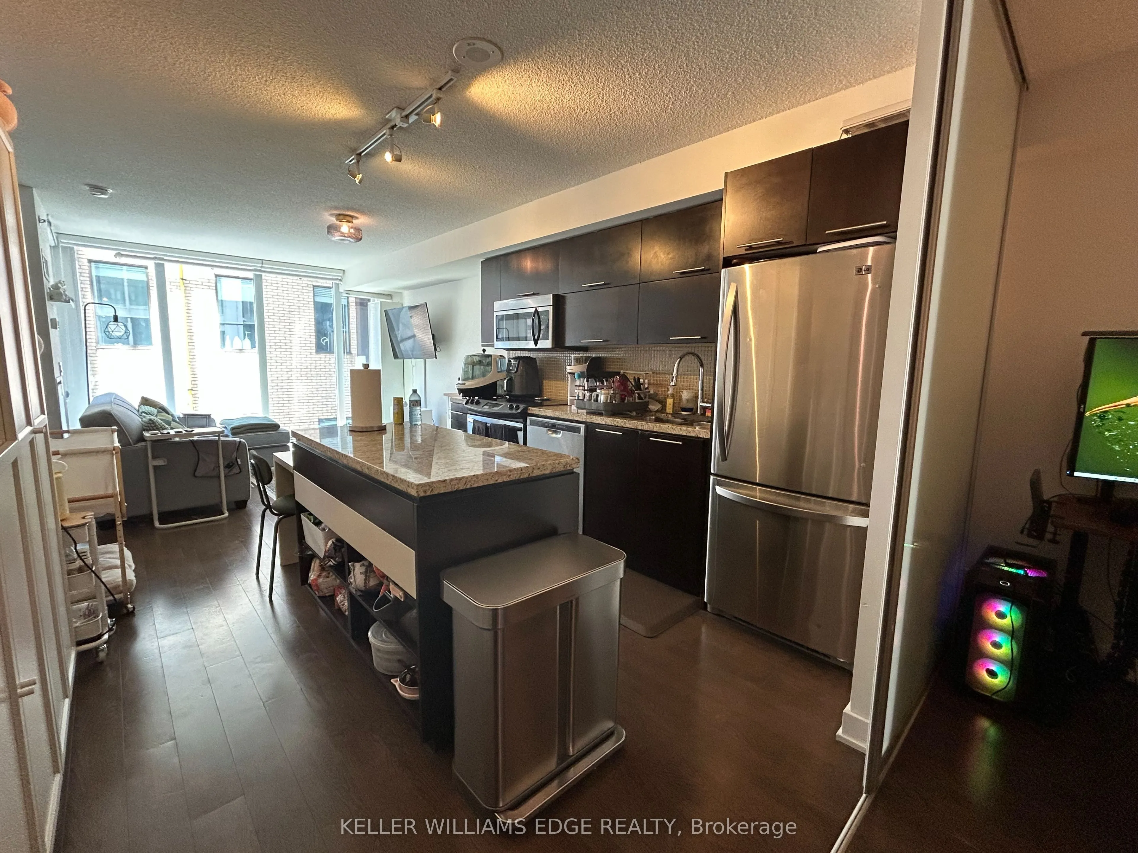 21 Nelson Street #331