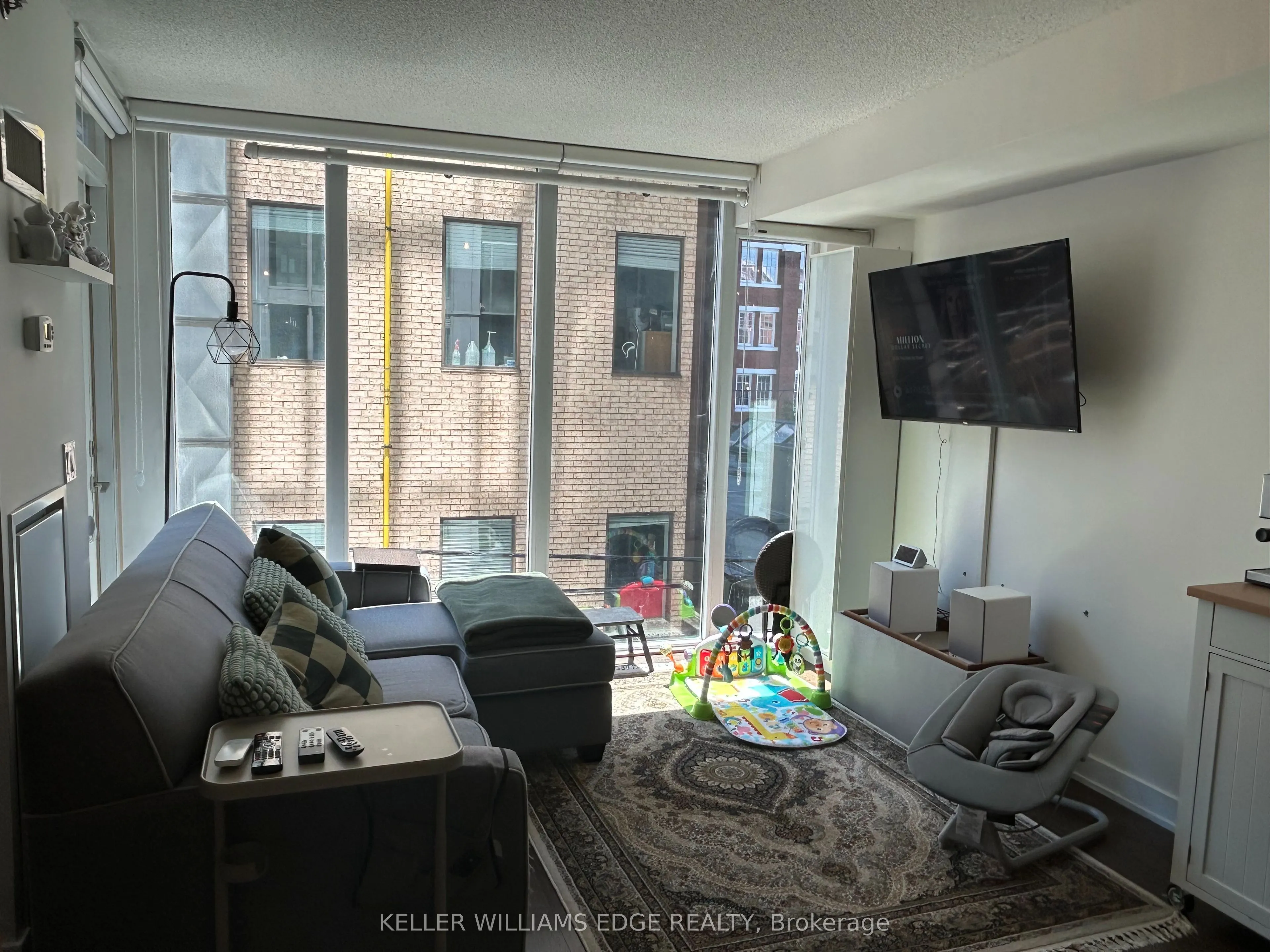 21 Nelson Street #331