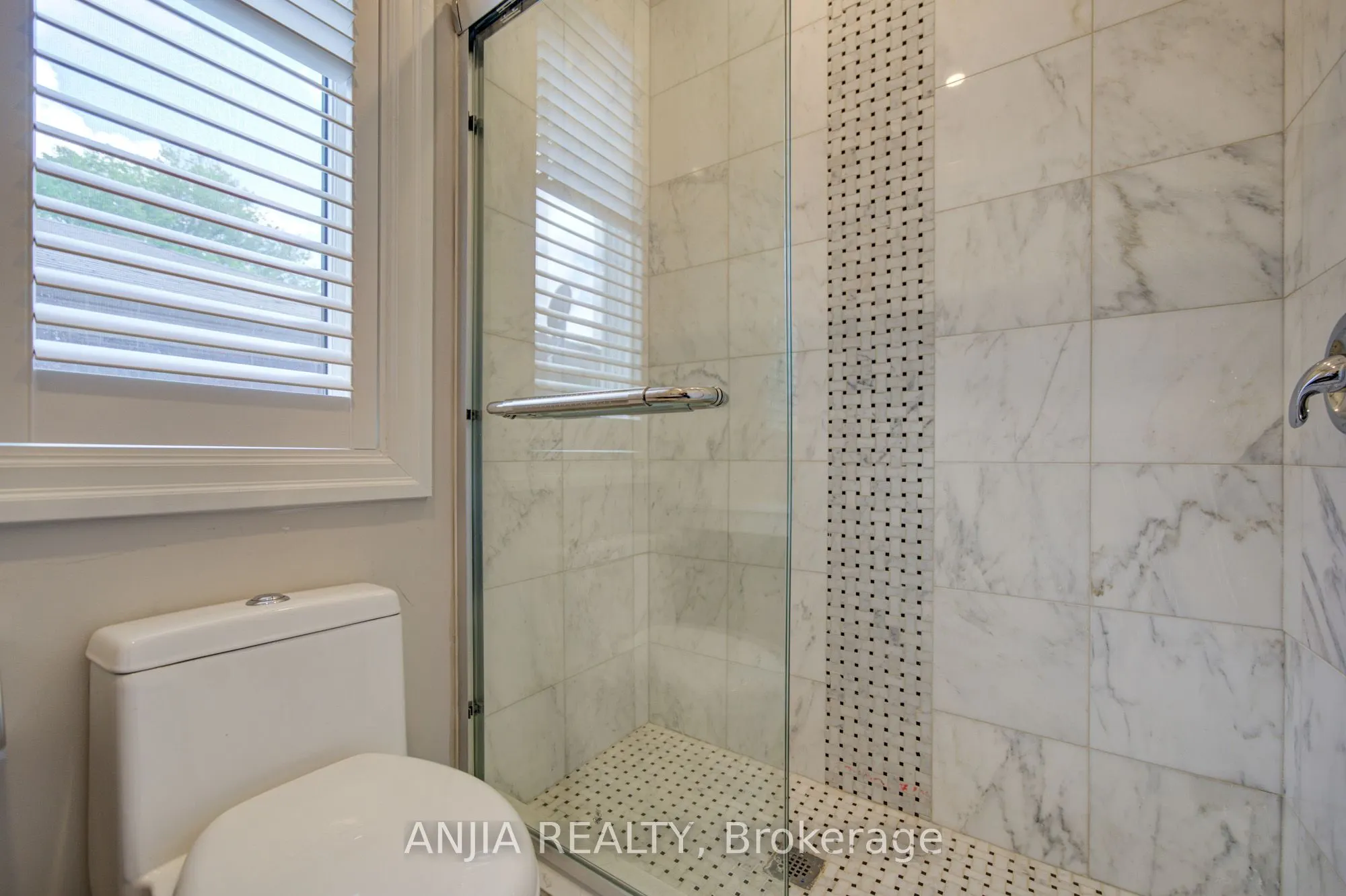 2652 Victoria Park Avenue