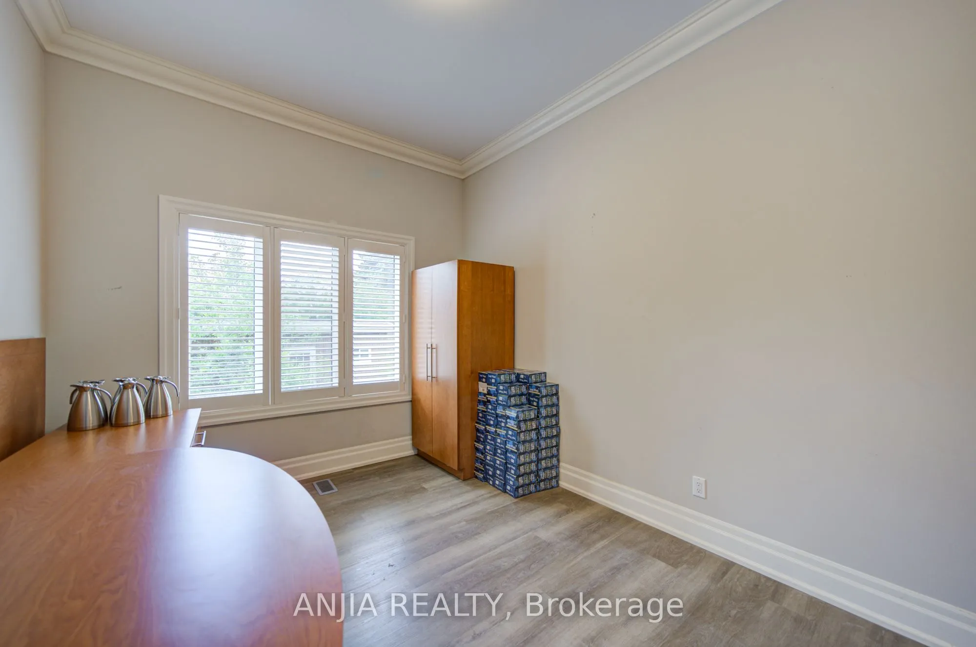 2652 Victoria Park Avenue