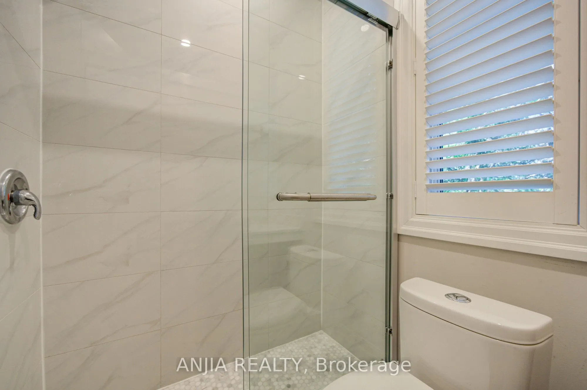2652 Victoria Park Avenue