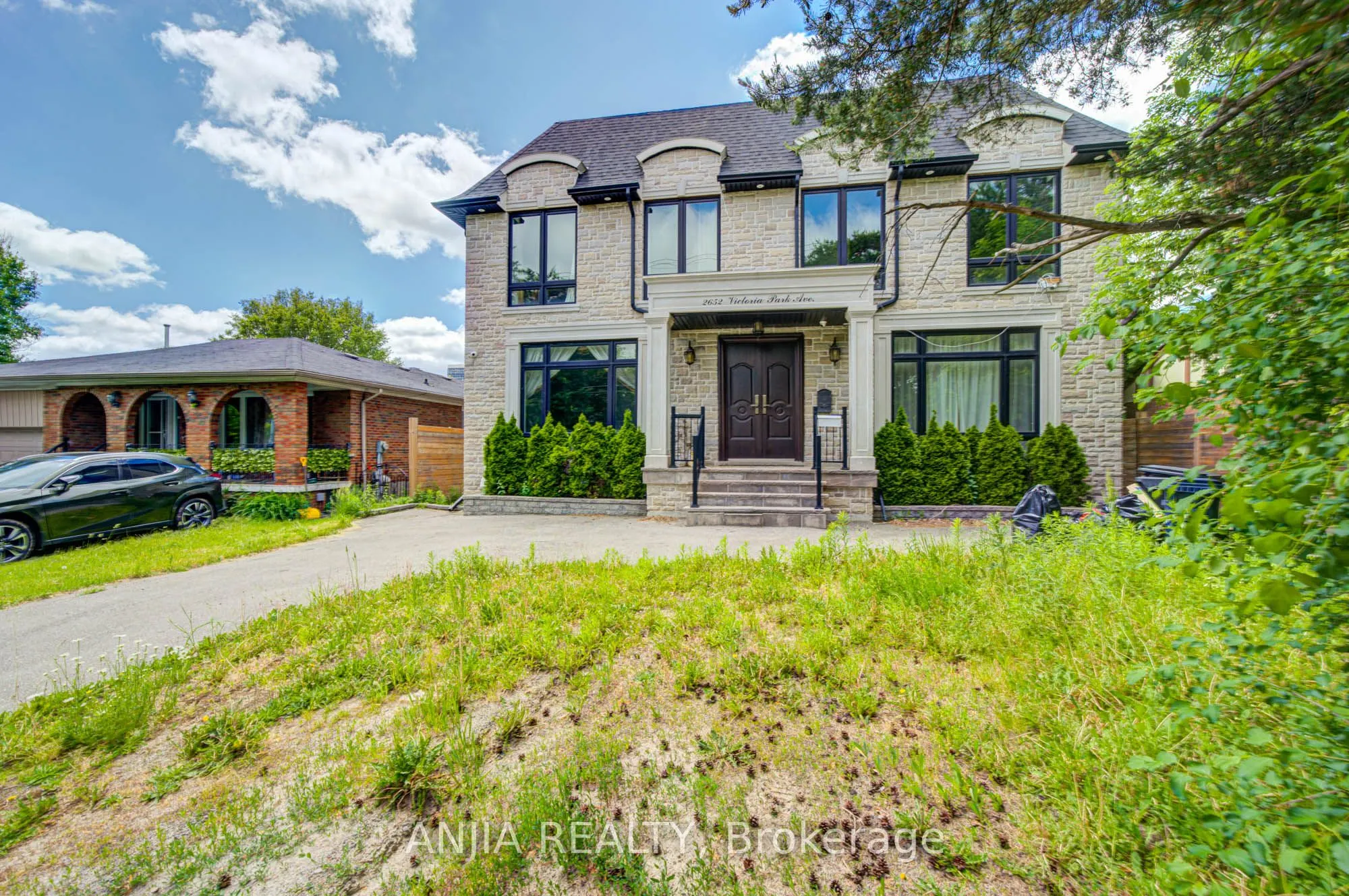 2652 Victoria Park Avenue