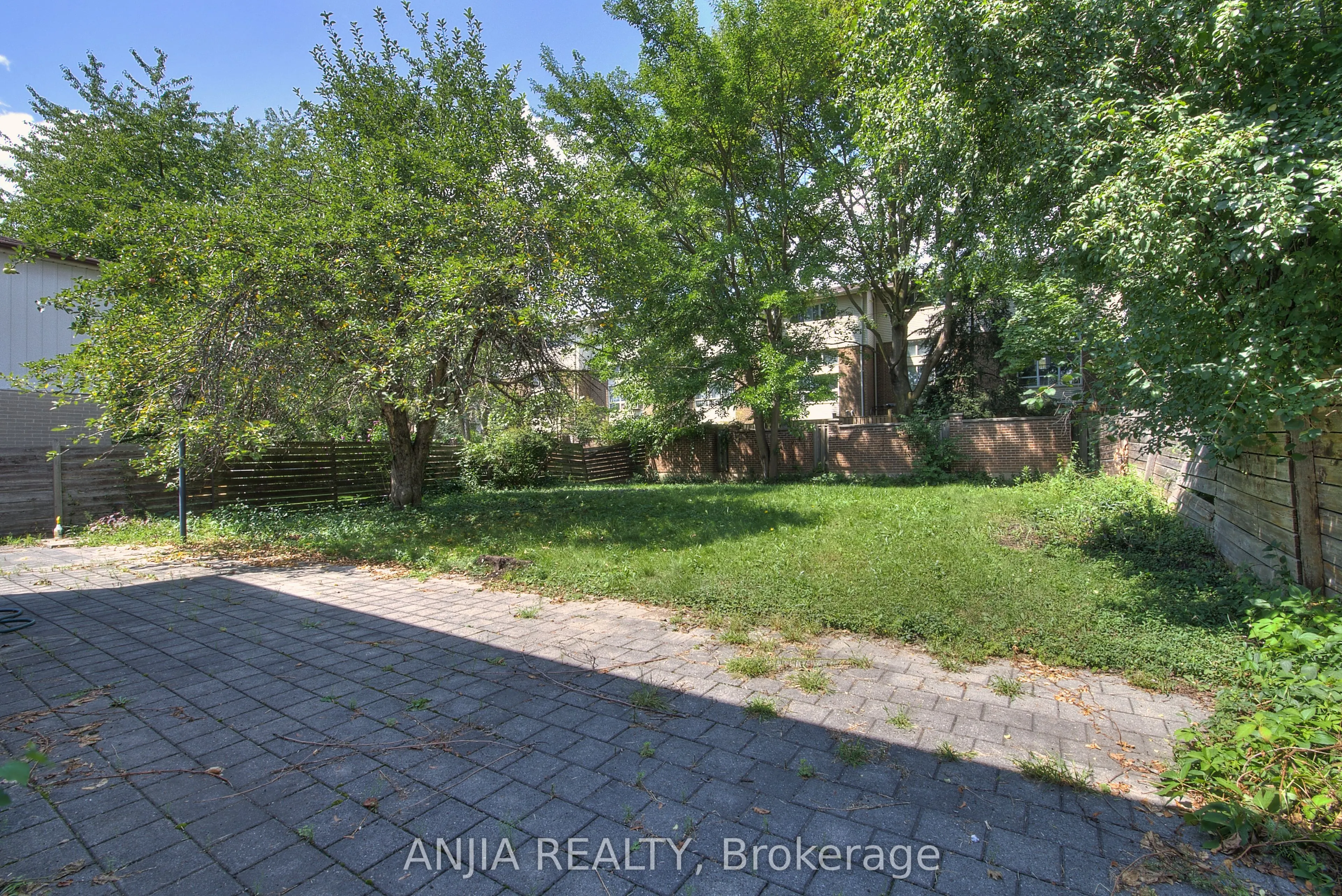 14 Cherrystone Drive