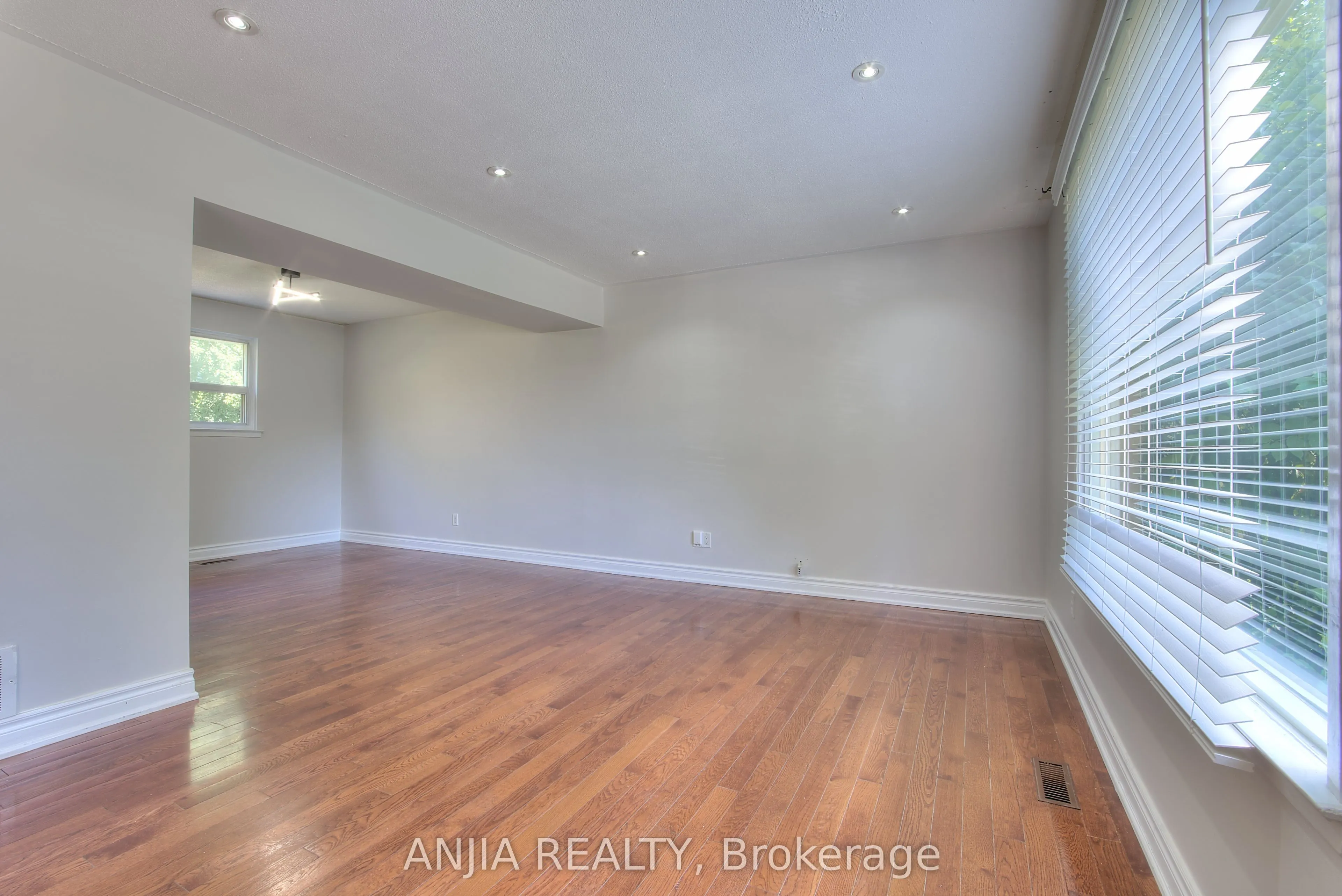 14 Cherrystone Drive