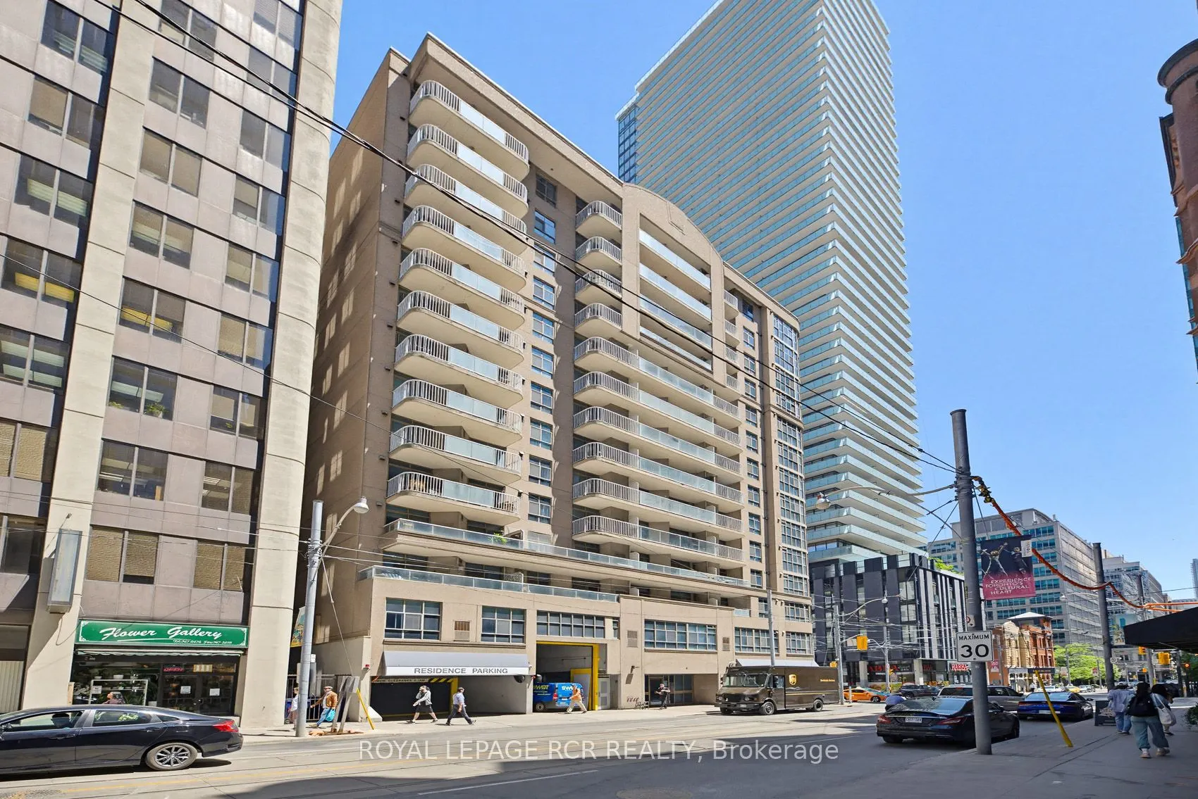 105 Victoria Street #804