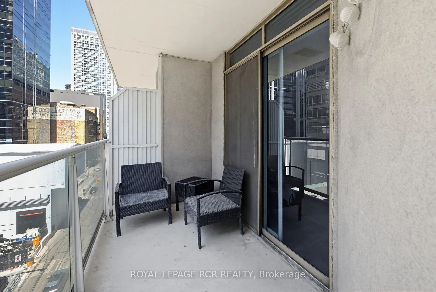 105 Victoria Street #804