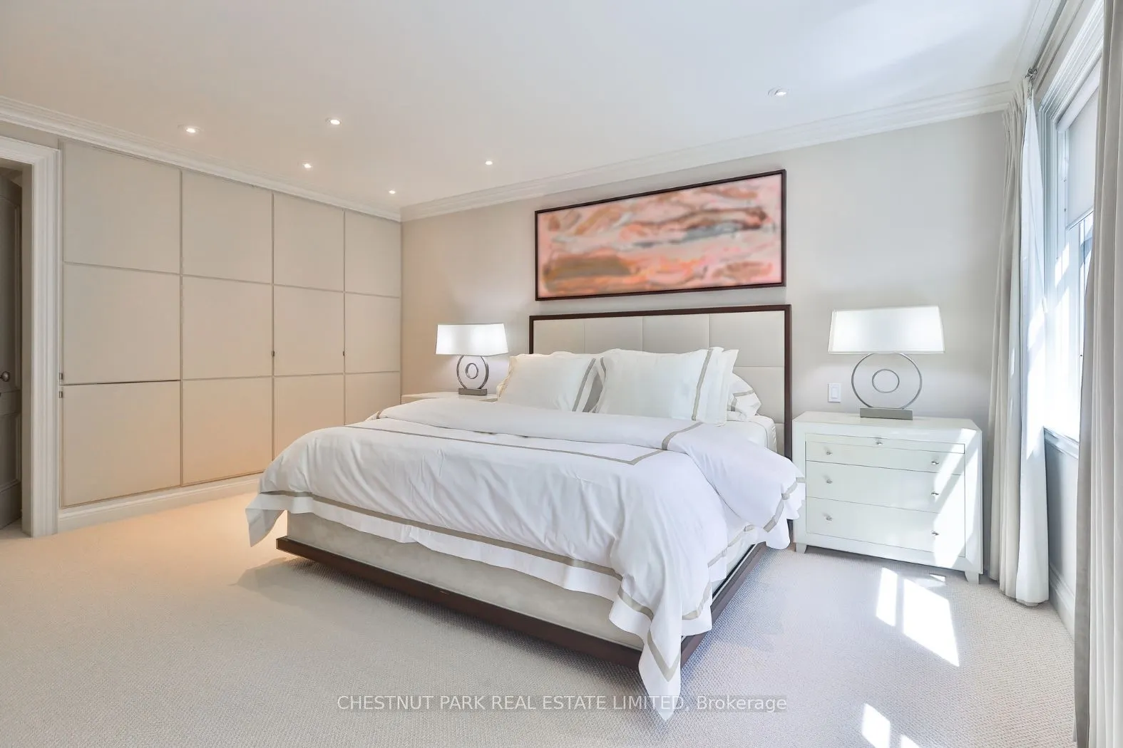 15 Alexandra Wood