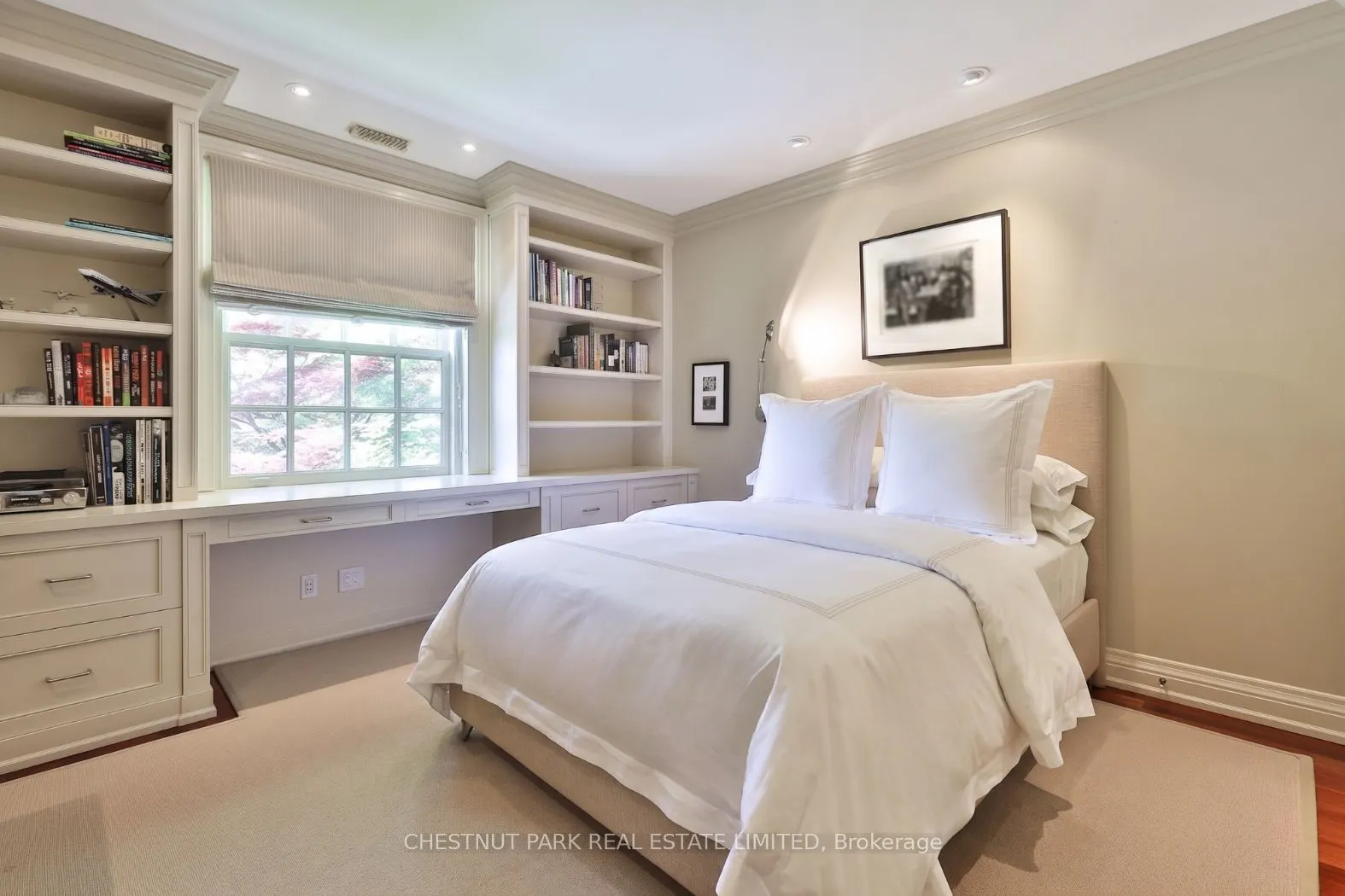 15 Alexandra Wood