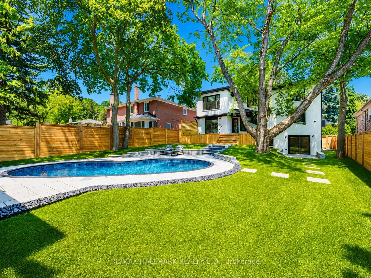 30 Kellythorne Drive