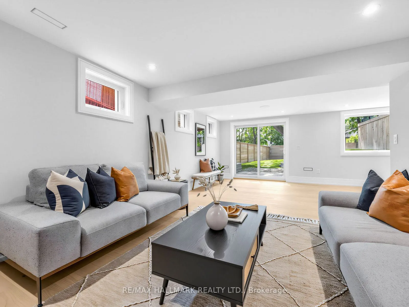 30 Kellythorne Drive