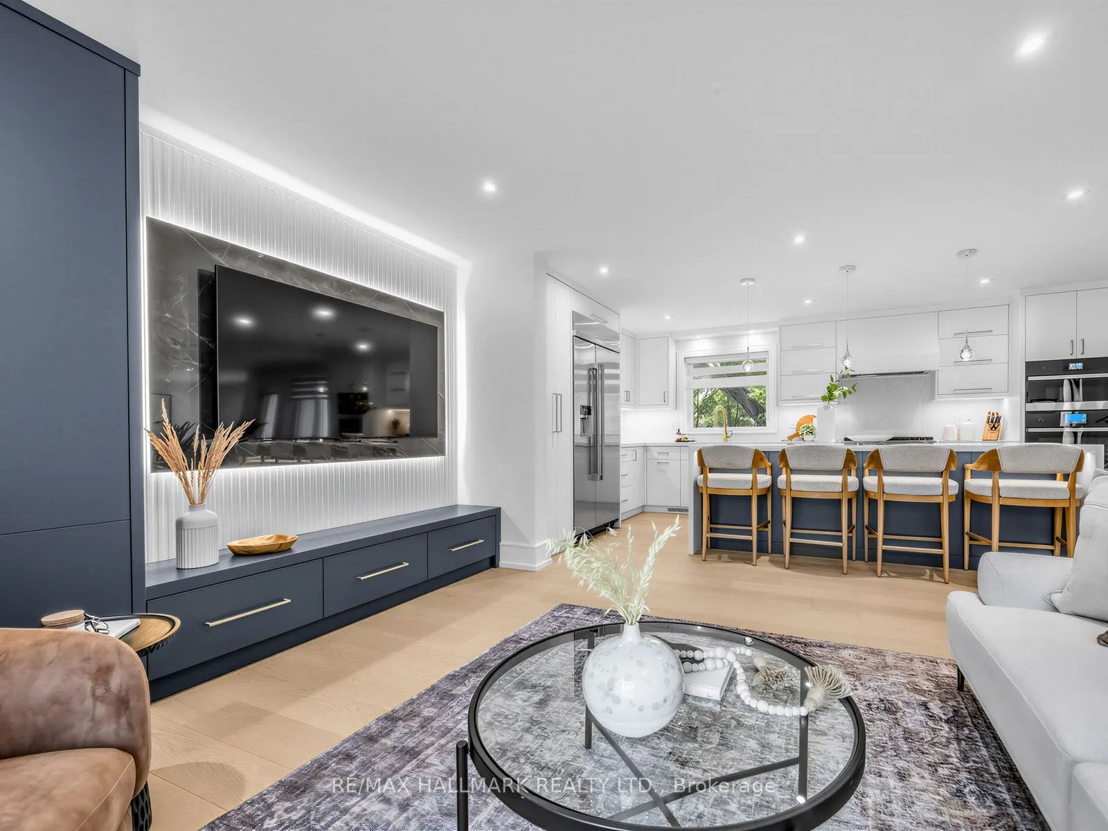 30 Kellythorne Drive
