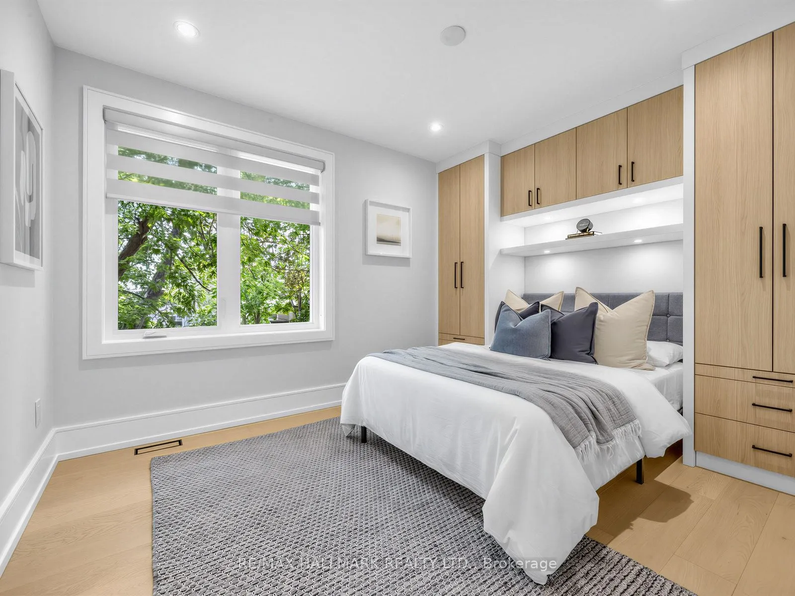 30 Kellythorne Drive