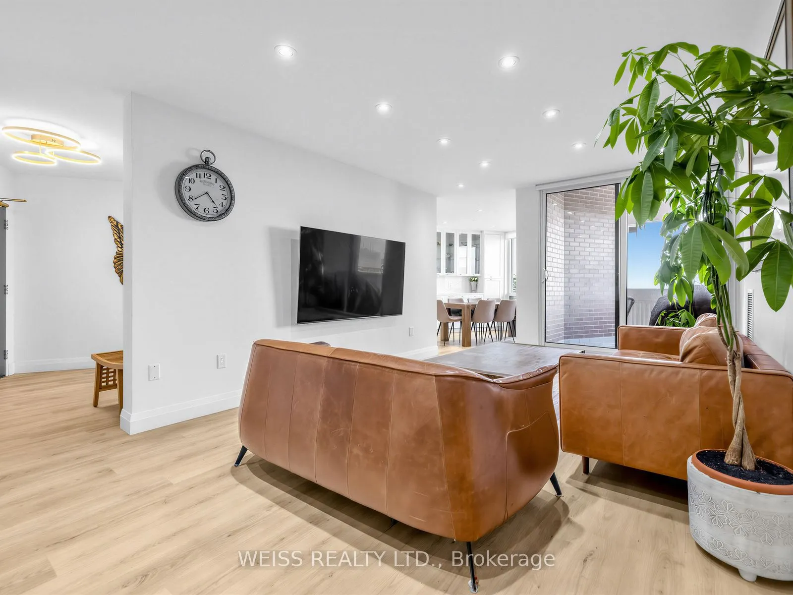 150 Neptune Drive #1405