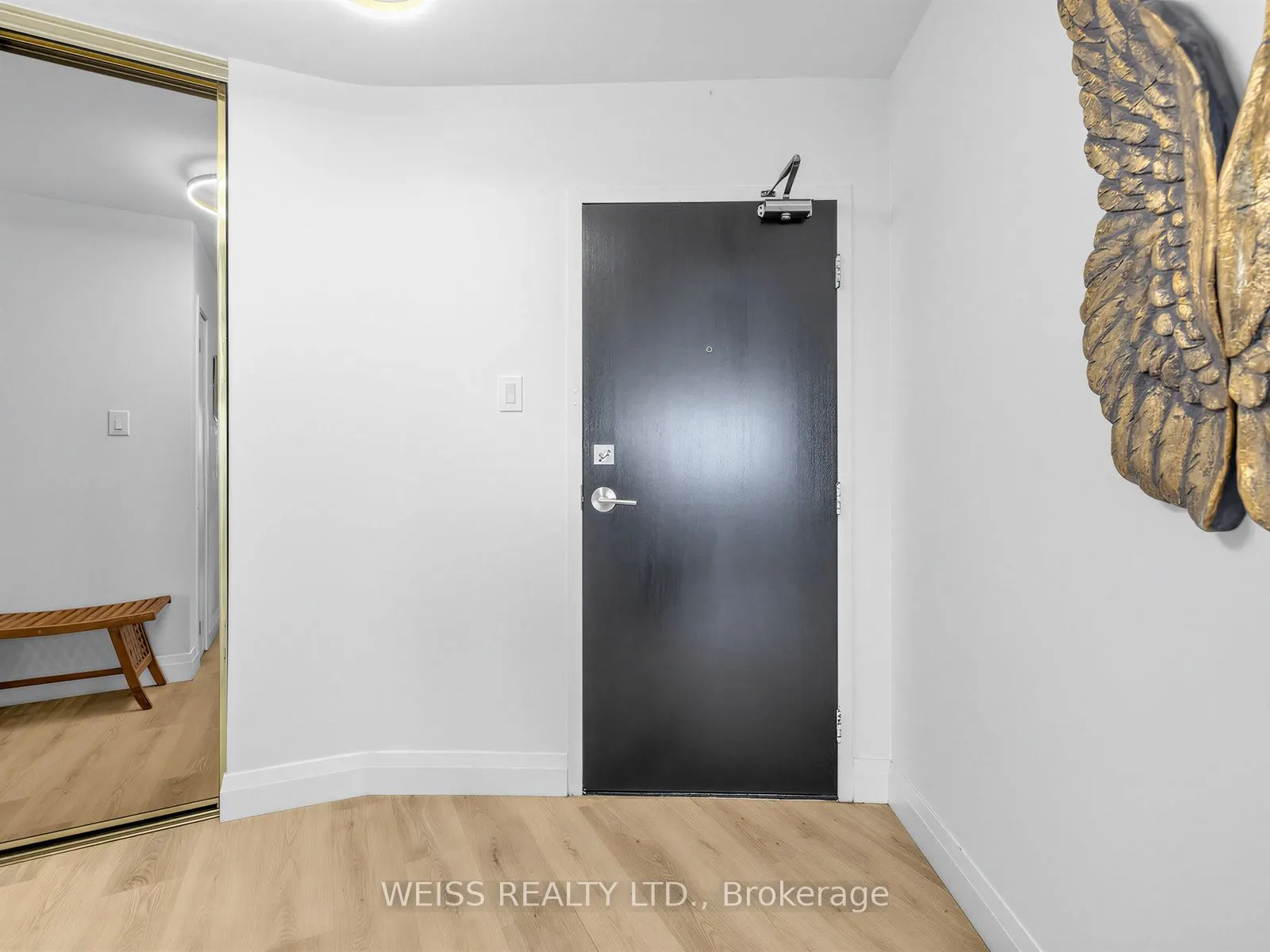 150 Neptune Drive #1405