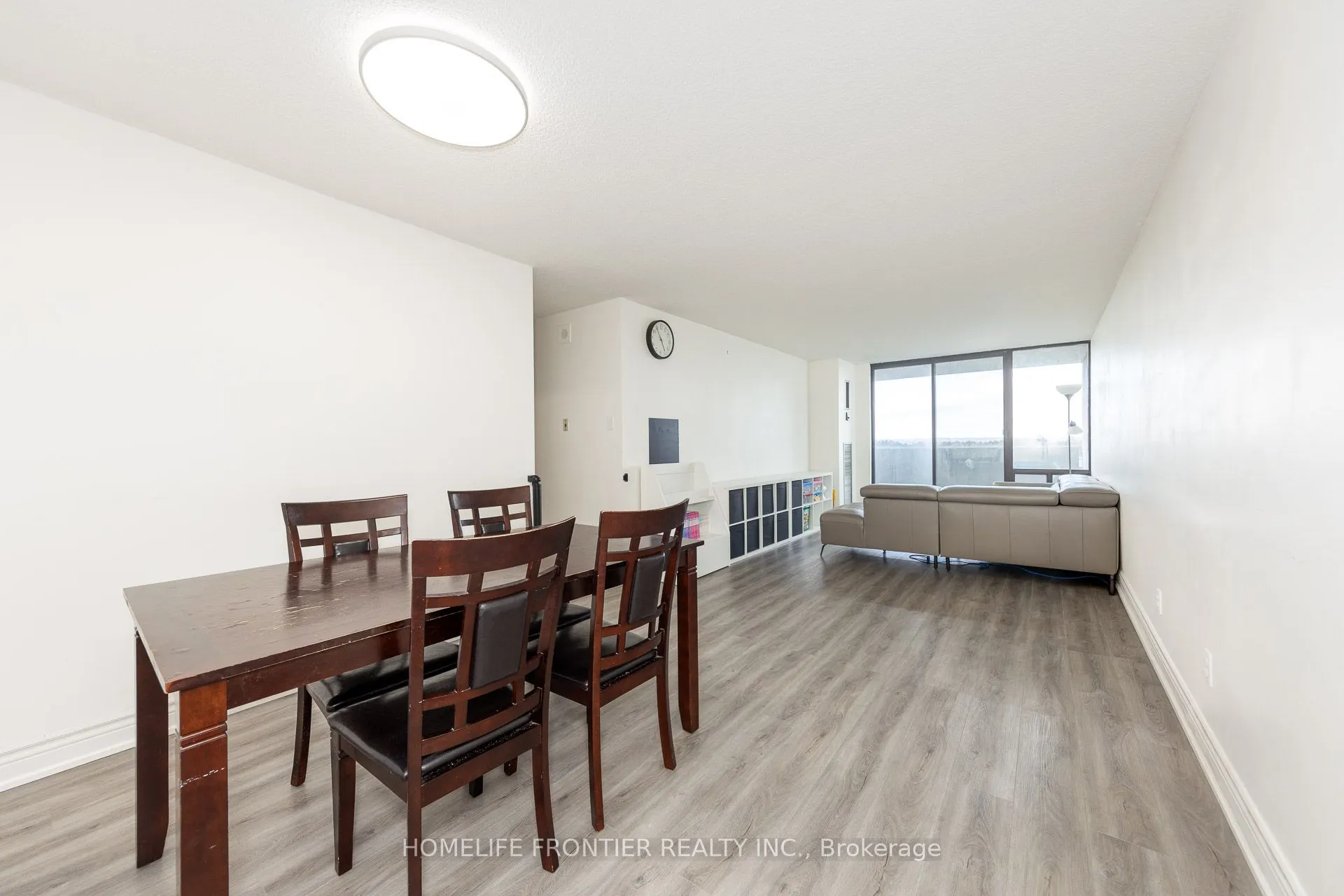 10 Tangreen Court #608