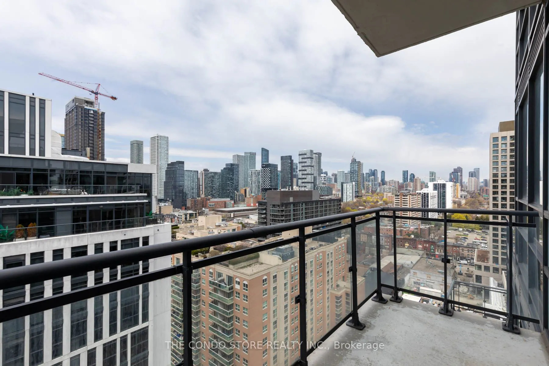 460 Adelaide Street E #Ph103