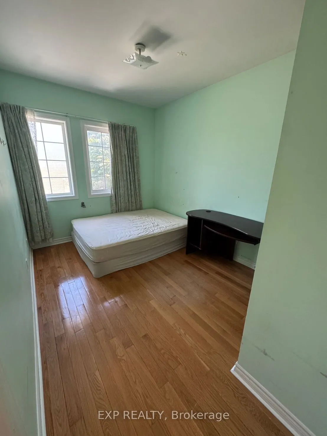 123 Steeles Avenue E #UPPER ROOM 1