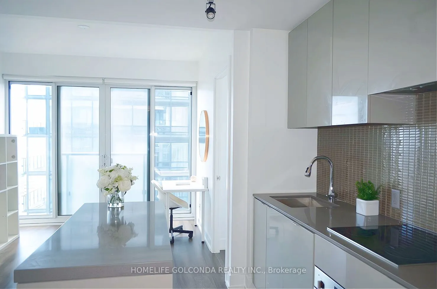 7 Grenville Street #5001