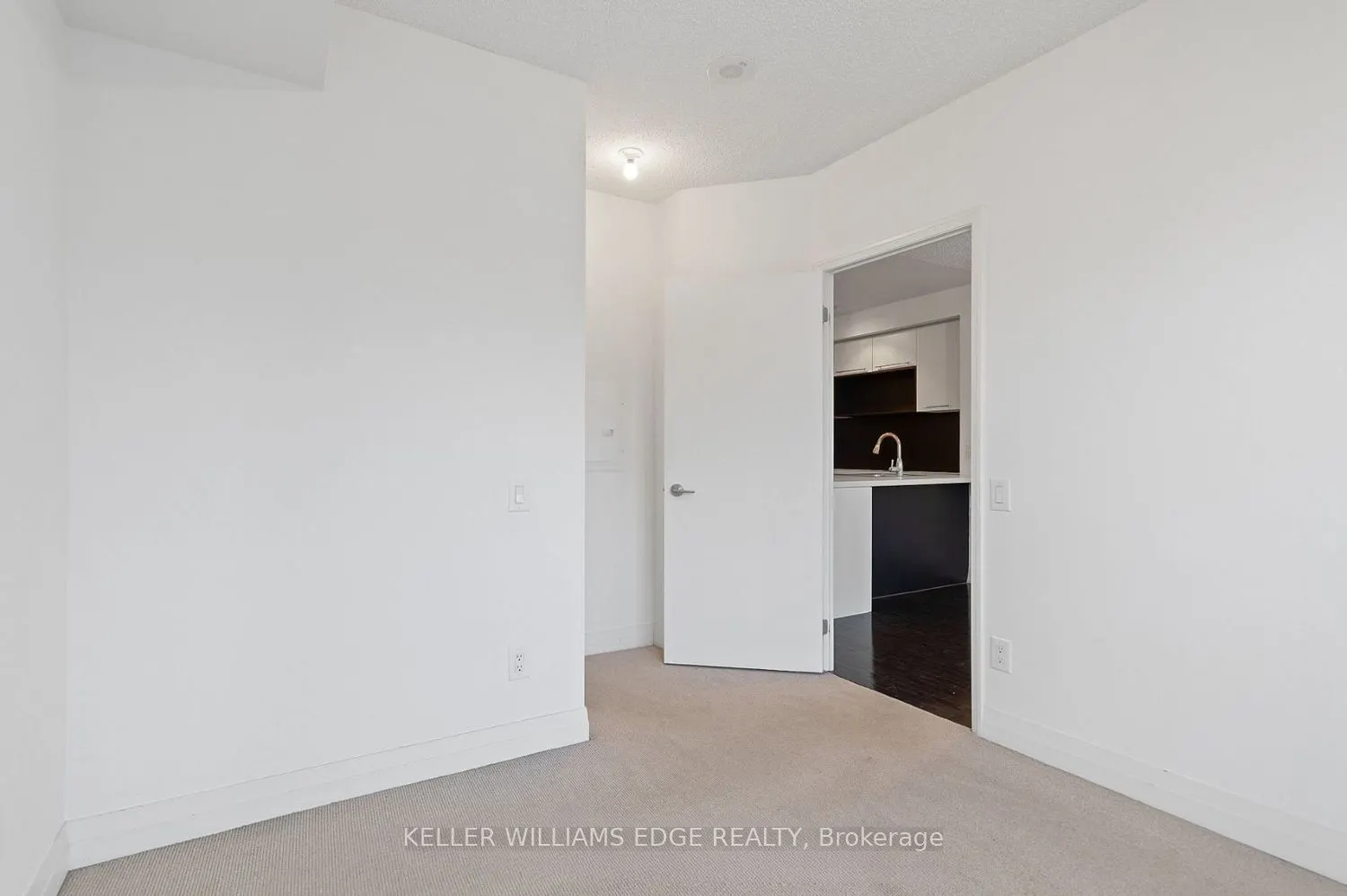 25 Carlton Street #2308