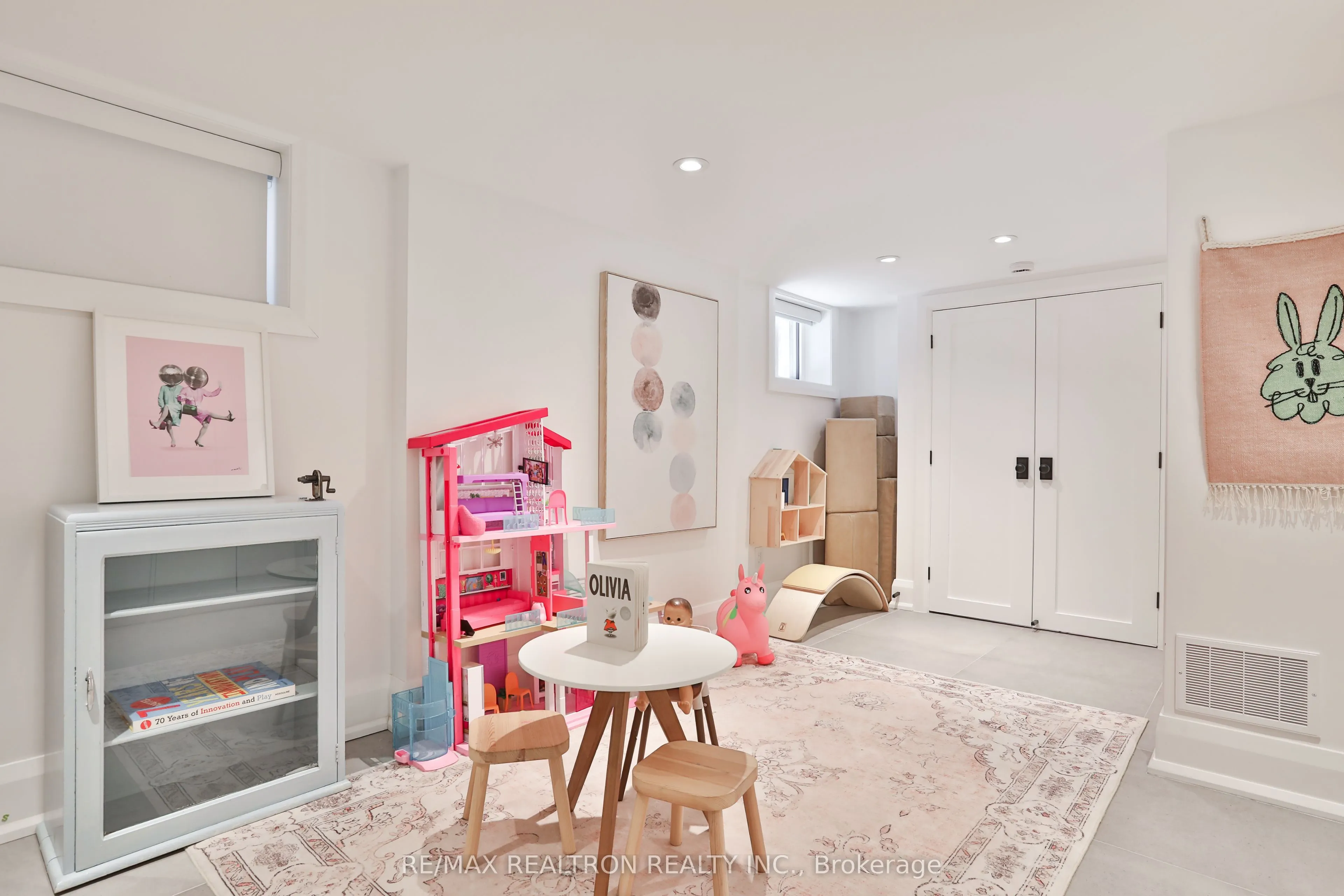 46 Gloucester Grove