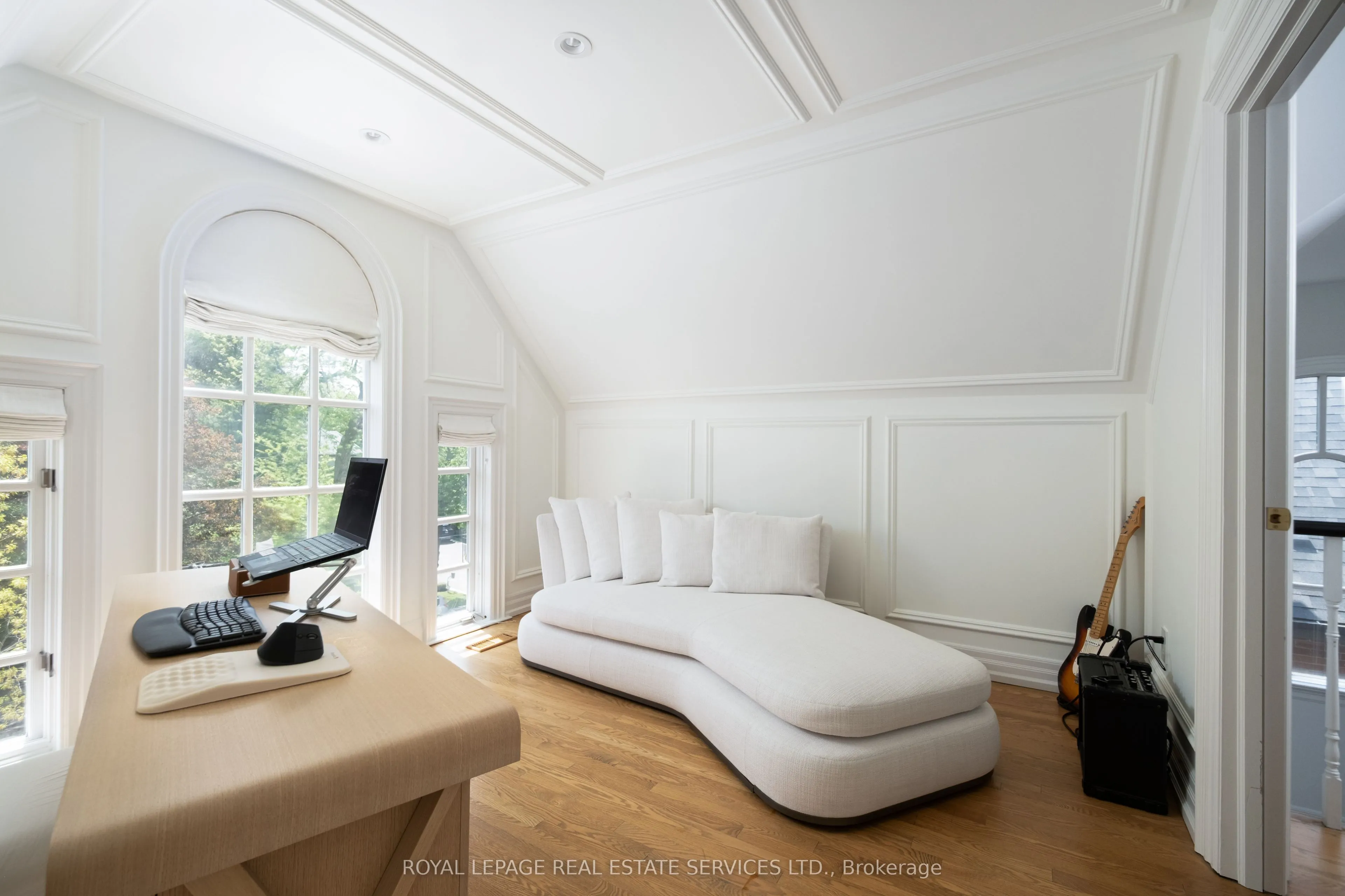 80 Binscarth Road
