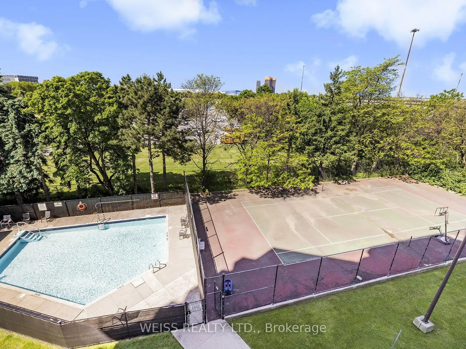 150 Neptune Drive #202