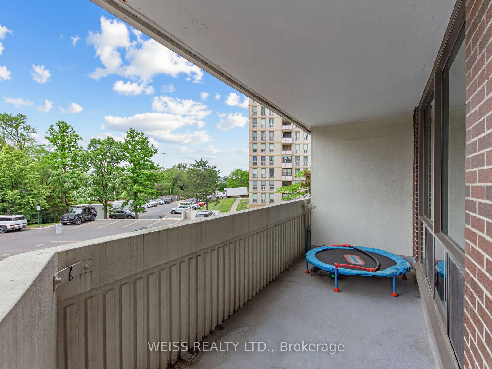 150 Neptune Drive #202
