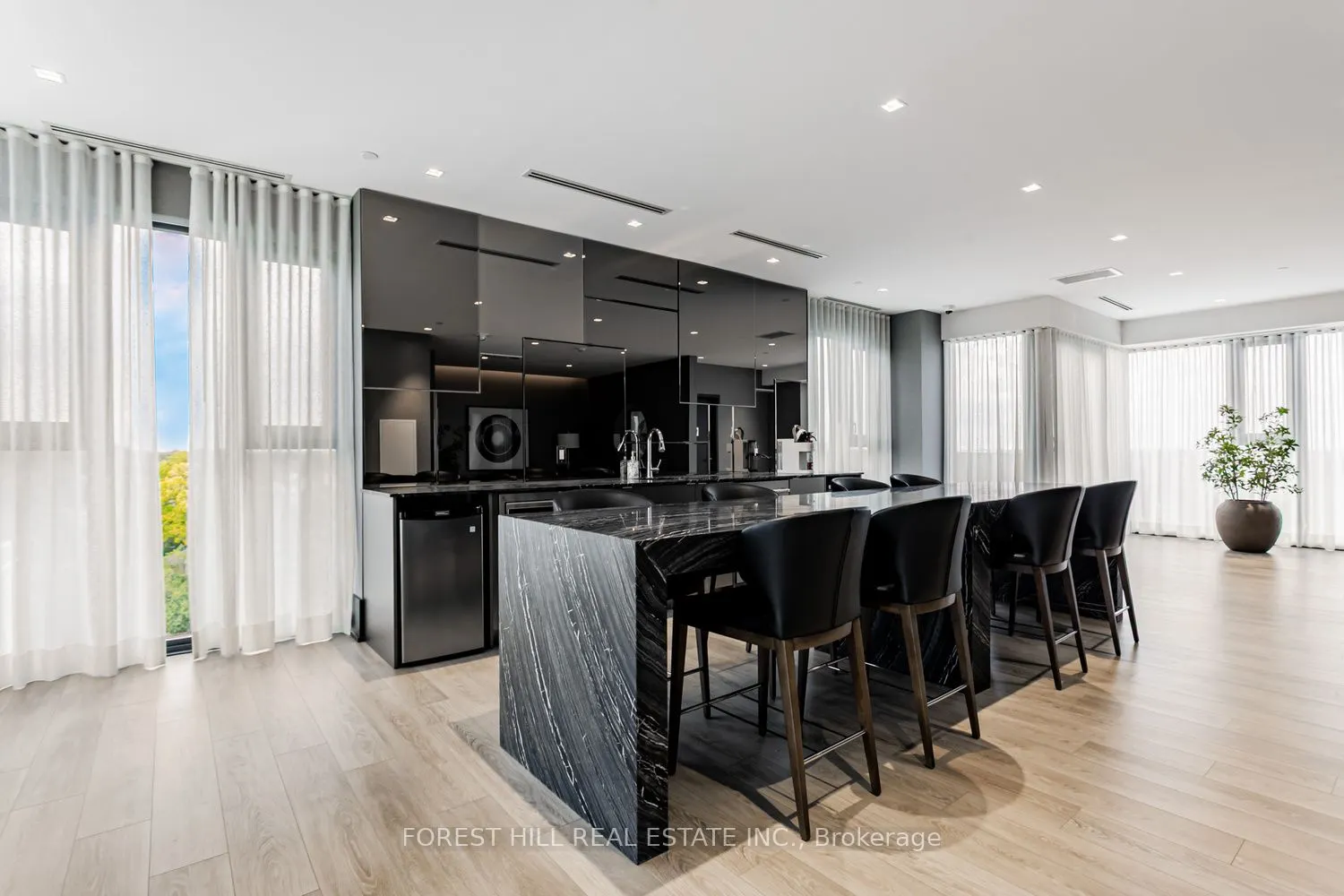 250 Lawrence Avenue W #703