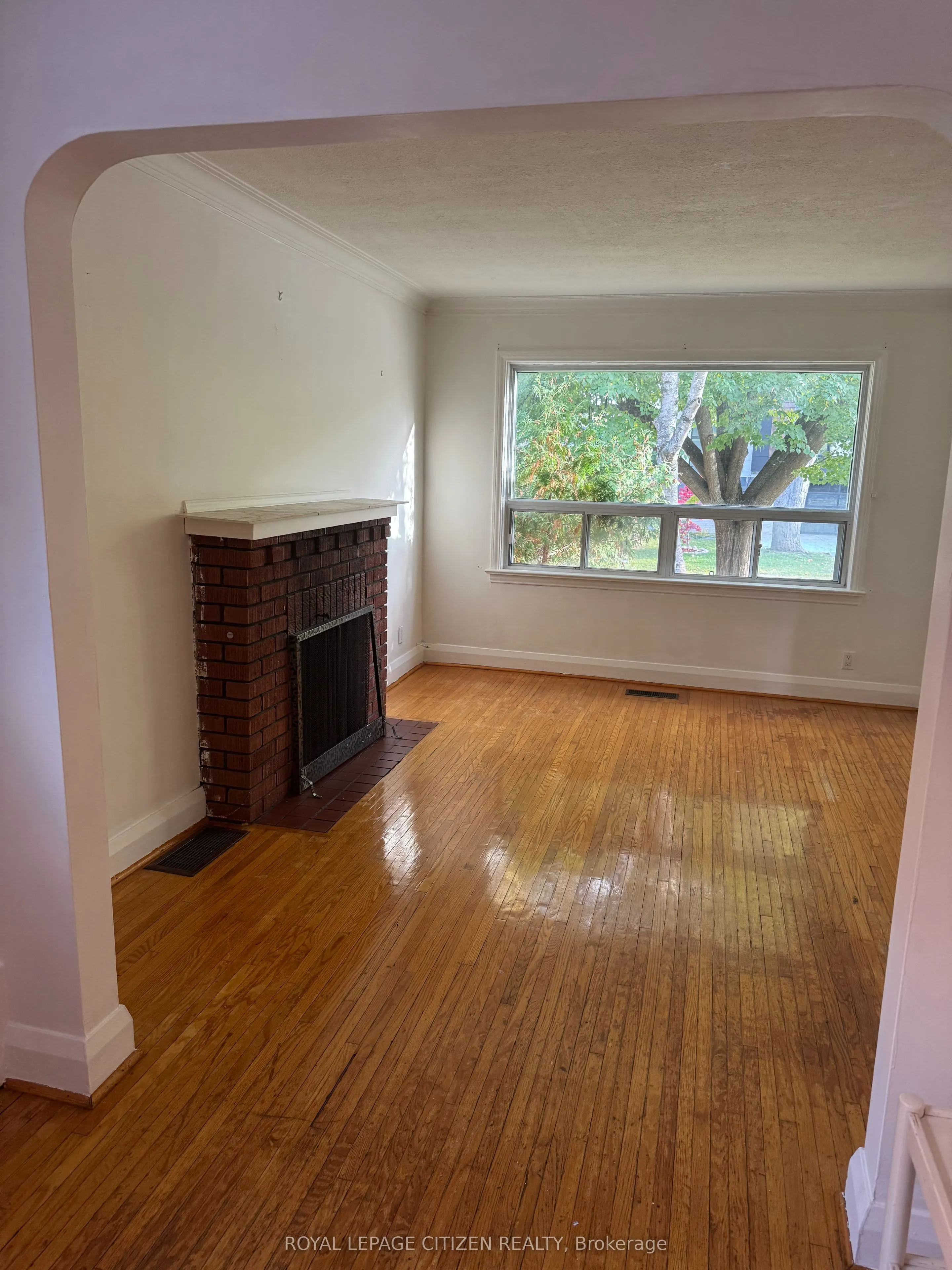 32 Newton Drive