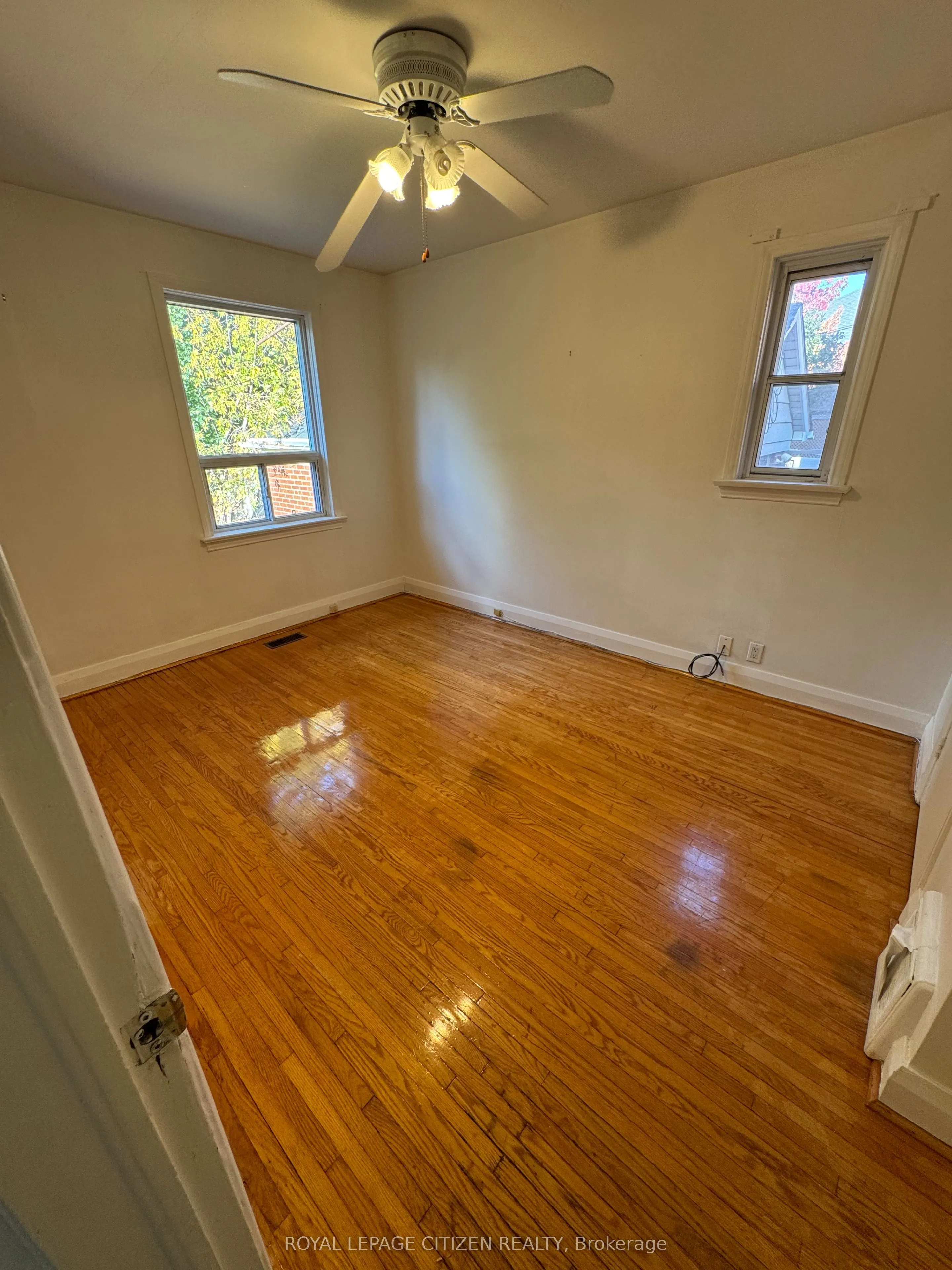 32 Newton Drive