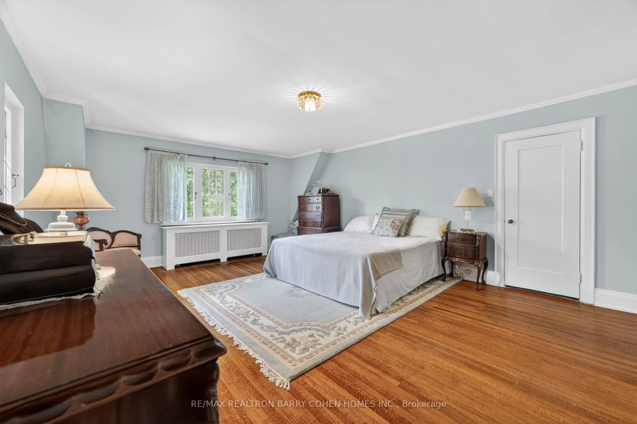 29 Strathgowan Crescent