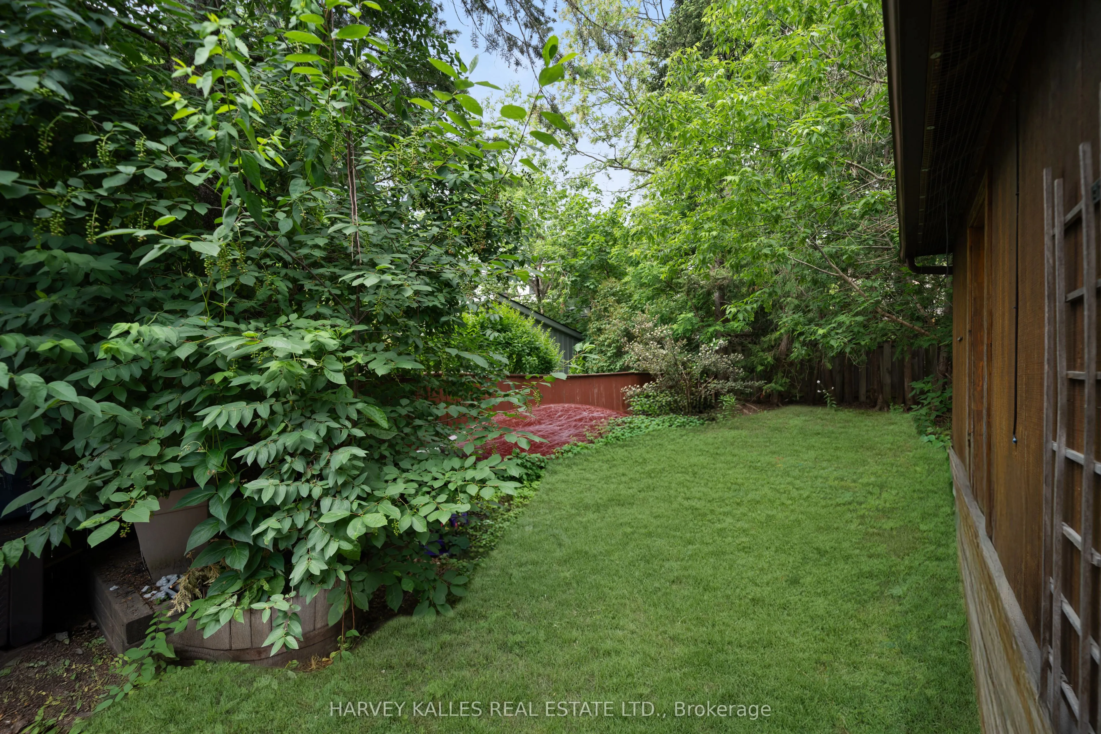 98 Roselawn Avenue
