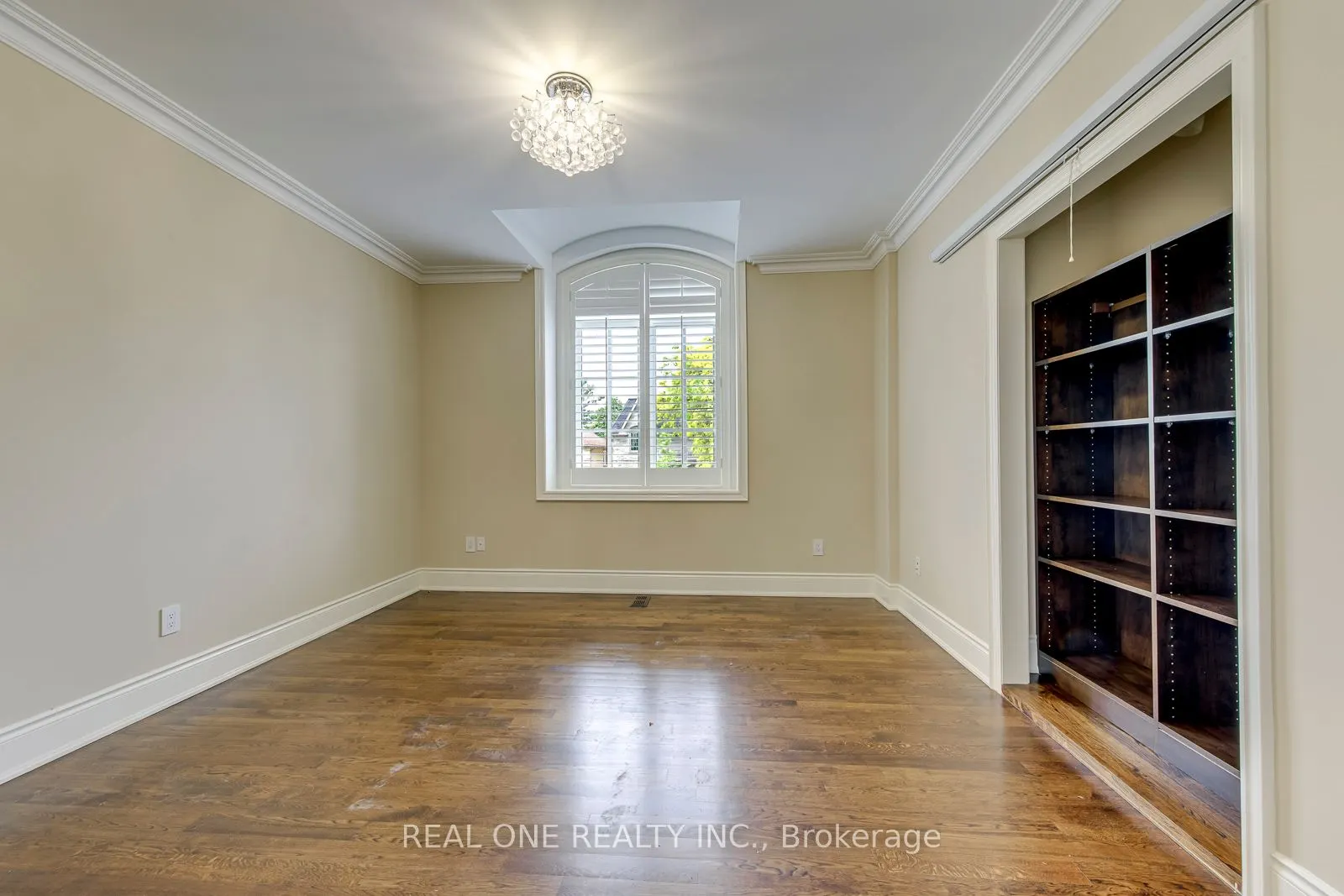249 Holmes Avenue