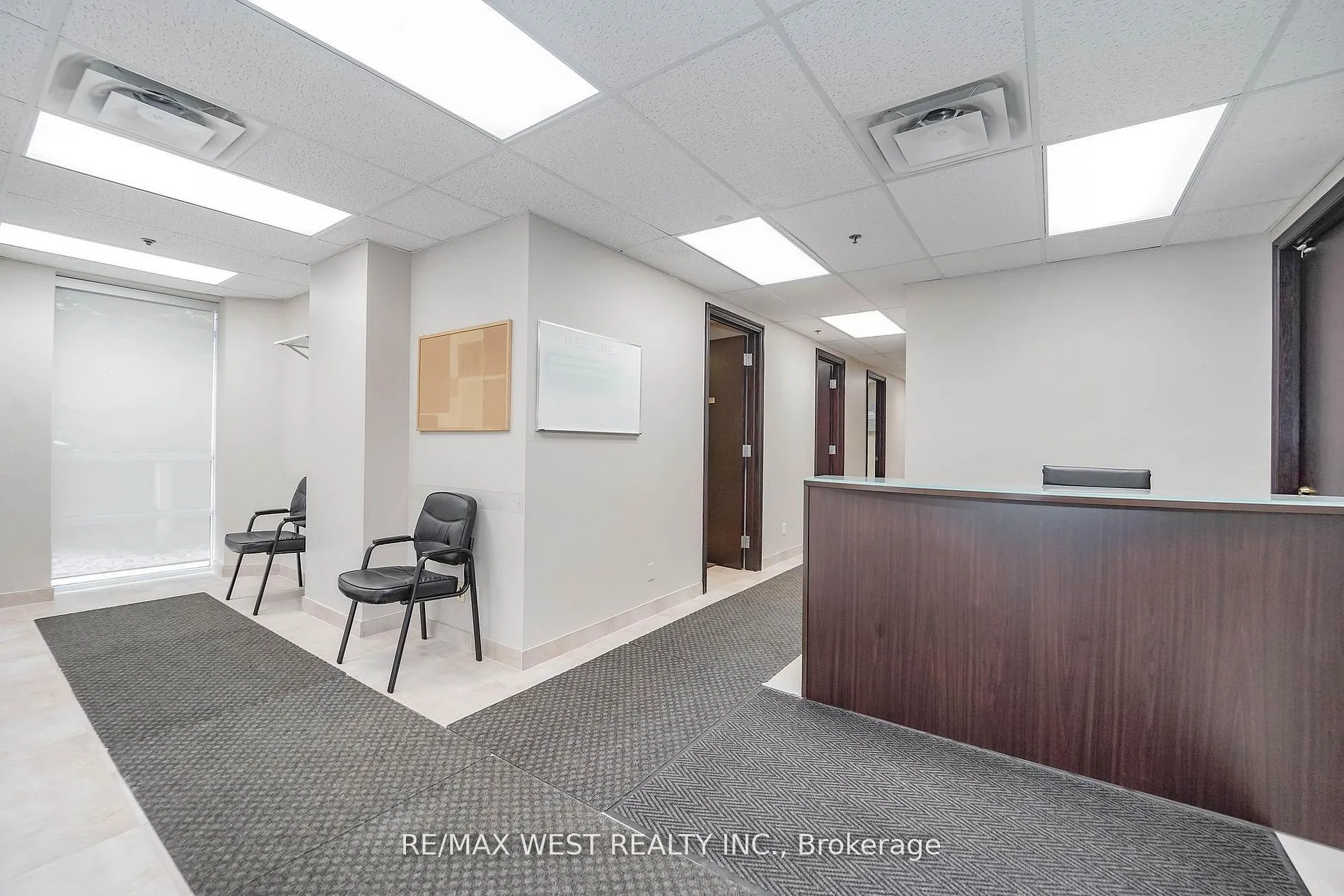 800 Sheppard Avenue W #C3
