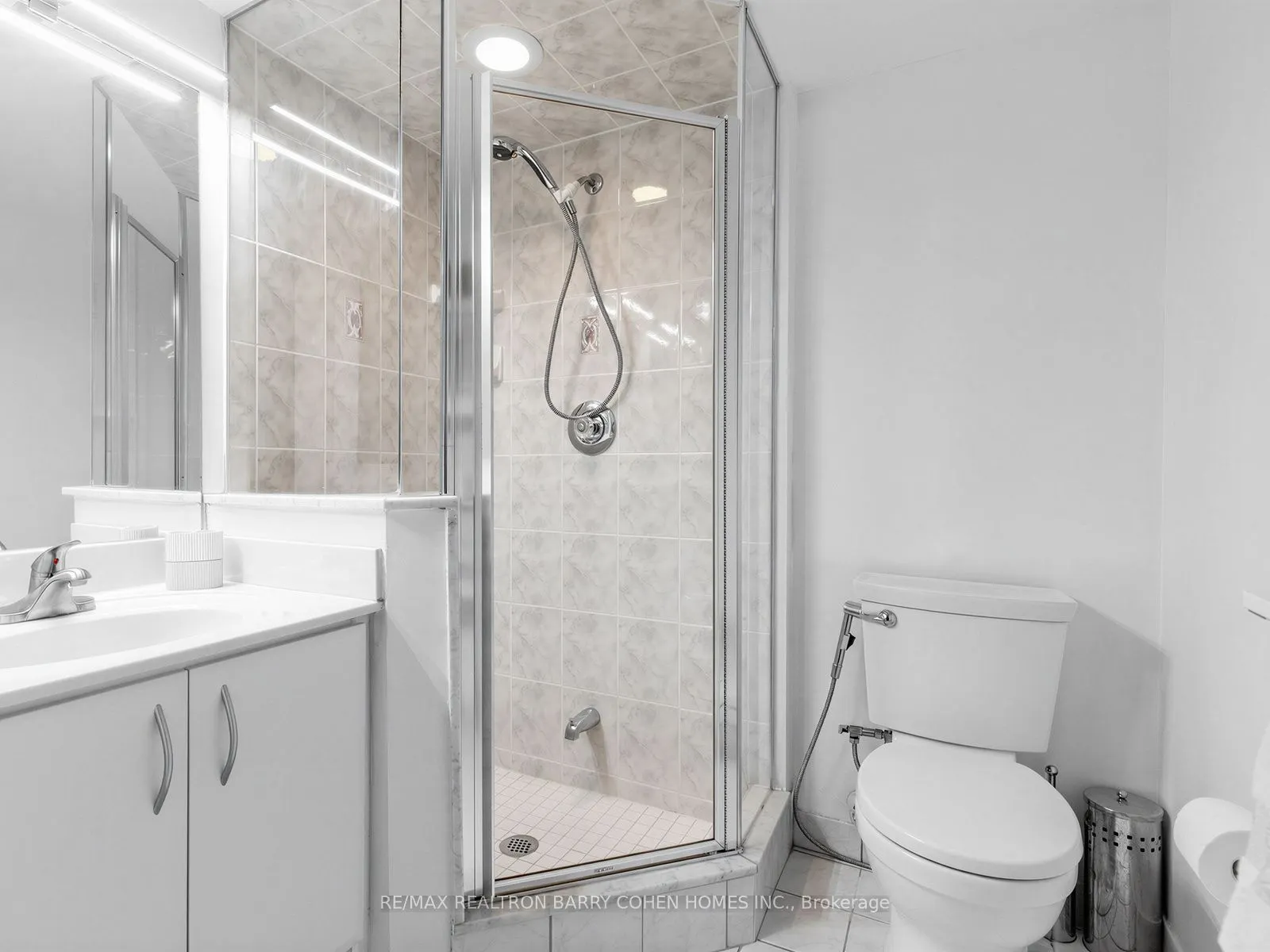 5418 Yonge Street #812