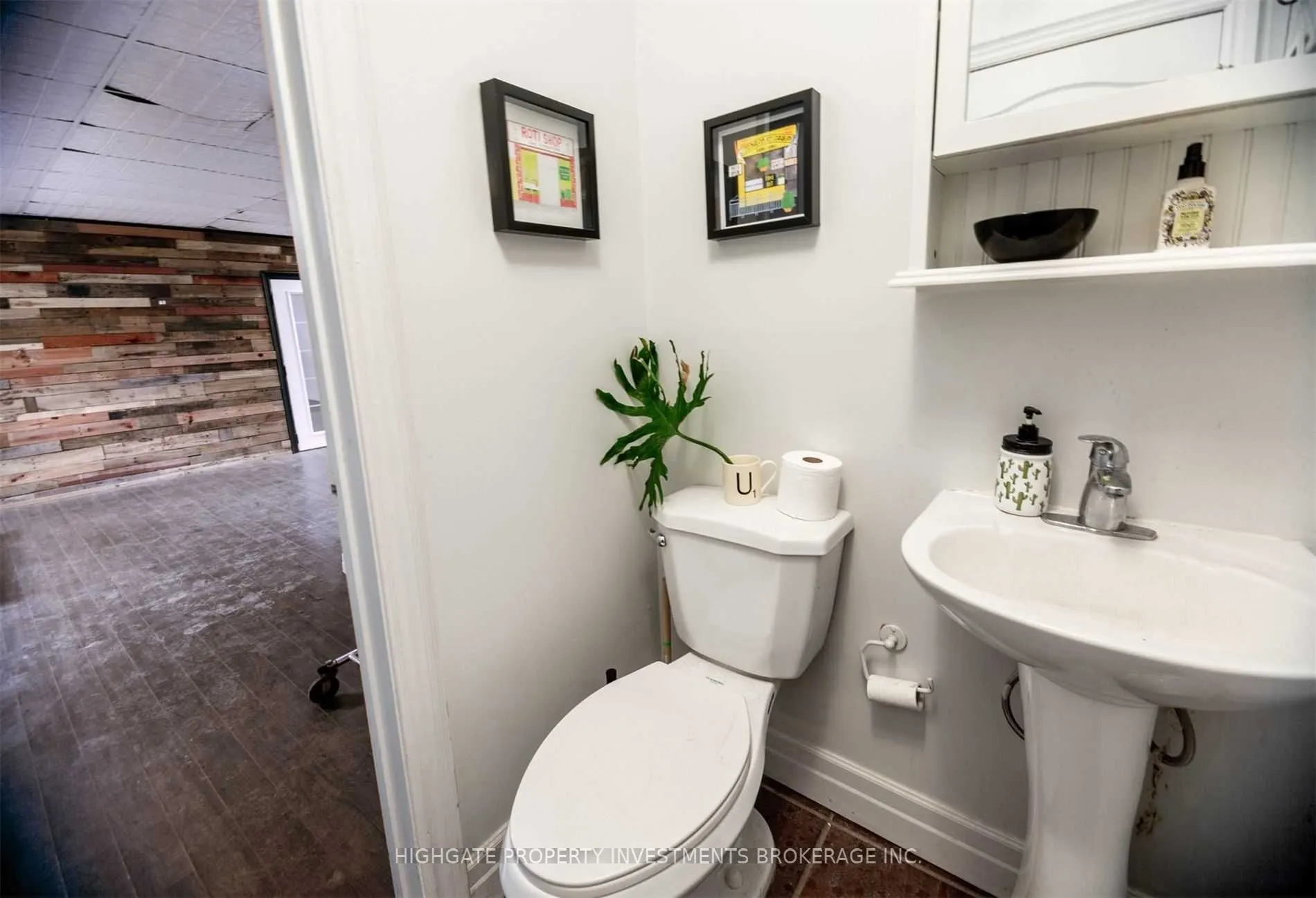 835 Bloor Street W #Lower