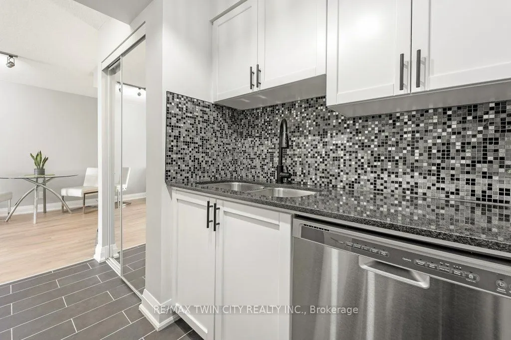 1103 Leslie Street #701